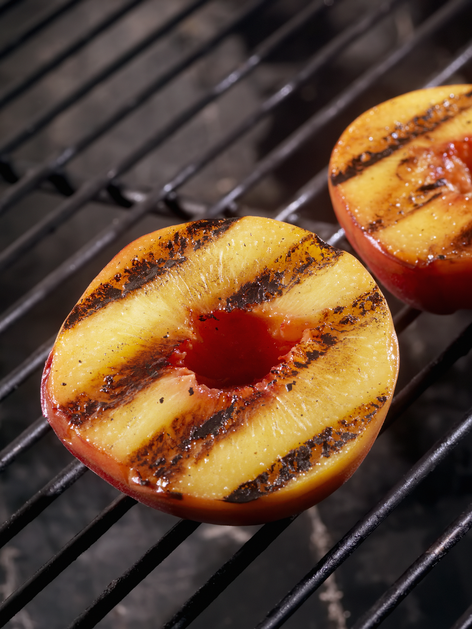 请根据以下模板写一份相似的文案形容词可以改动但意思不变文字数量大致相同：这个炎热的夏天谁能拒绝这盘低卡凉拌黄瓜黄瓜木耳清脆爽口鸡蛋腐竹入味好吃搭配起来味道真的是绝绝子好吃到连吃了一个星期都不腻配搭点你媳妇爱吃的黄瓜鸡蛋补充蛋白质猪耳朵花生米蒜末小米椒好吃的关键是这包凉拌汁用来做各种凉拌菜都非常好吃就这个凉拌黄瓜真的拯救了平时不爱吃蔬菜的姐妹而且做法还这么简单学会了记得点赞收藏做起来哦