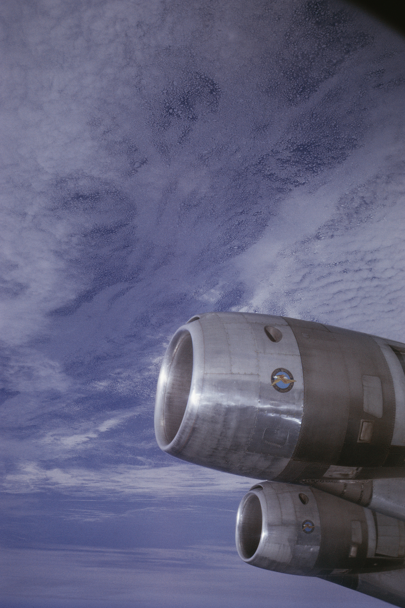 engine of airborne jet plane