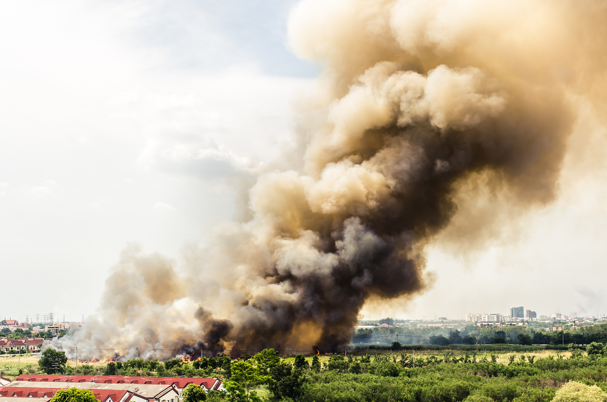 fire in the city overview.