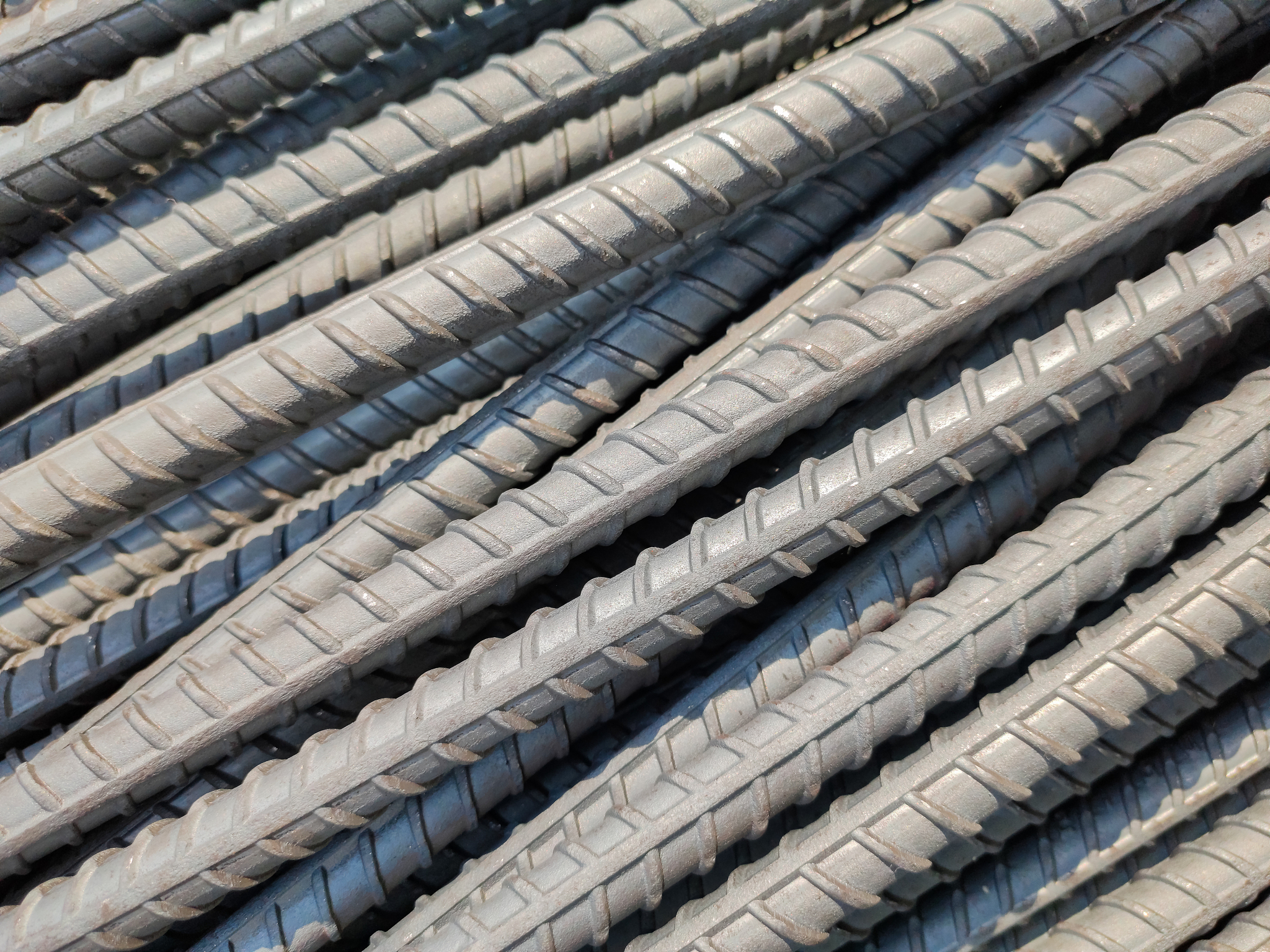 400e钢筋：高强度钢筋，提升混凝土结构抗震性能