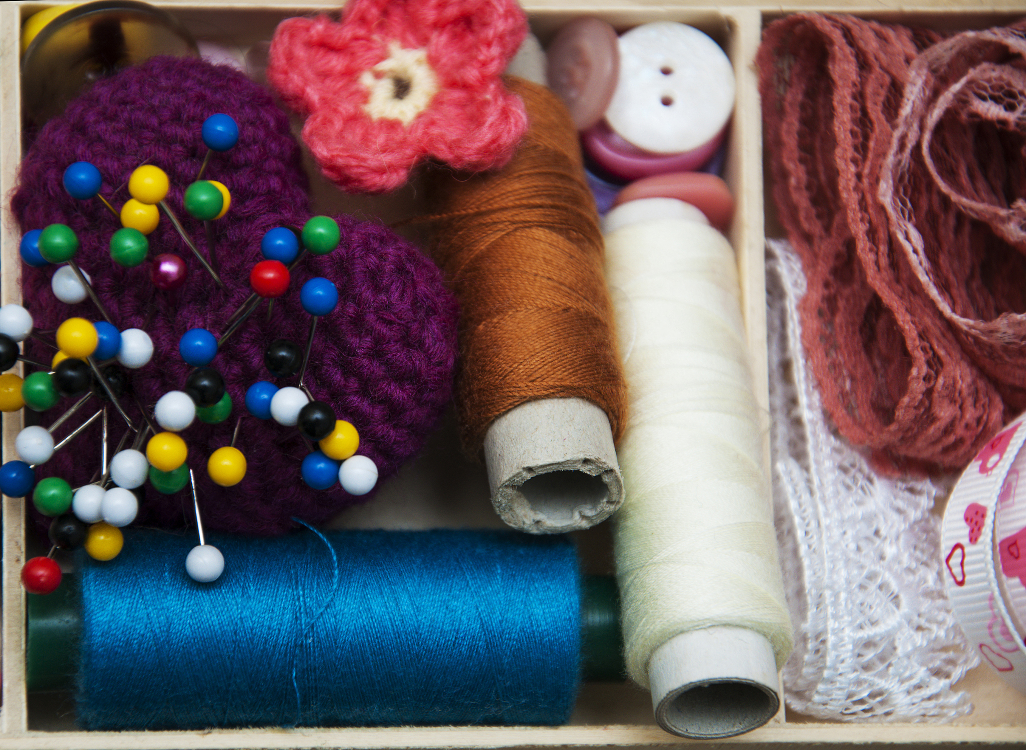 用1500℃一直烧陶瓷纤维板的一面陶瓷纤维板厚度20mm陶瓷纤维板比热容10Jg℃密度300KGm³另一面是在开放空间30℃的环境中自然散热求8个小时后多另一面少度