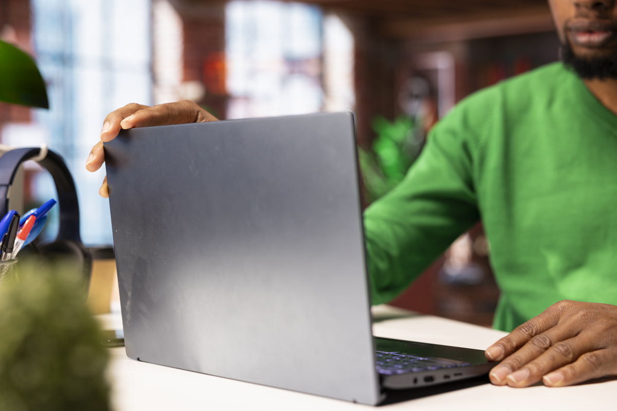 2023 程序员笔记本电脑推荐：最佳选择指南