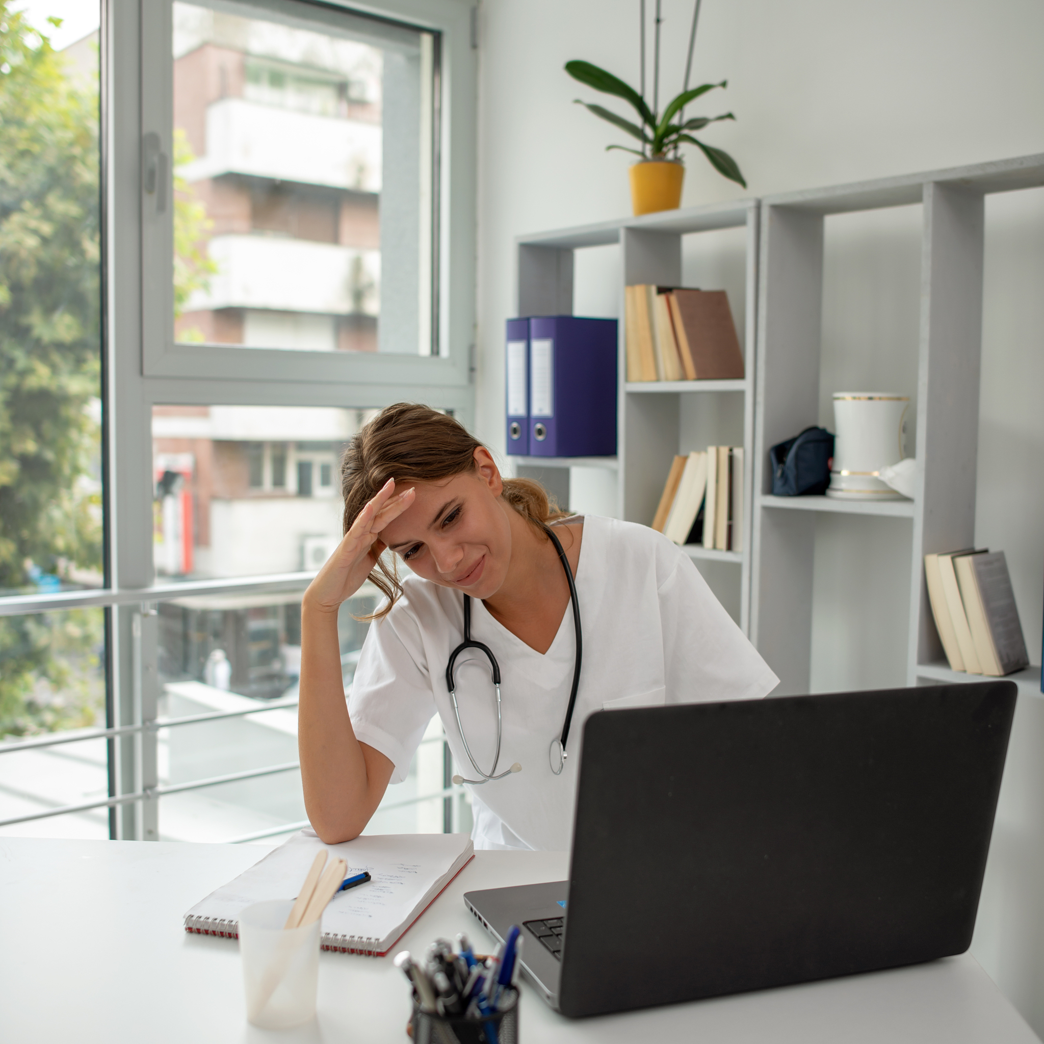 头痛怎么引起的