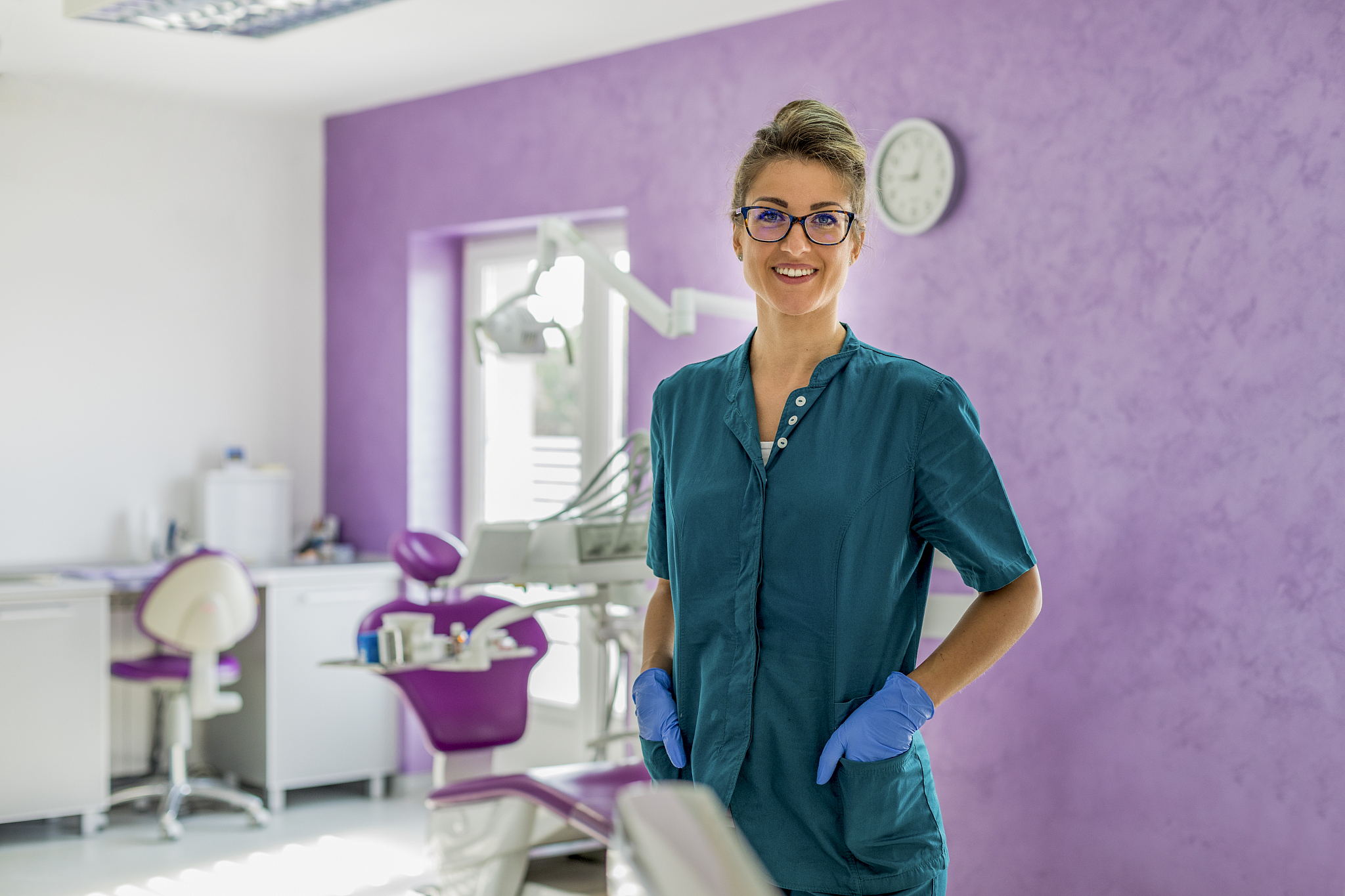 重庆铁路卫校口腔护理专业：培养口腔护理人才，守护健康微笑