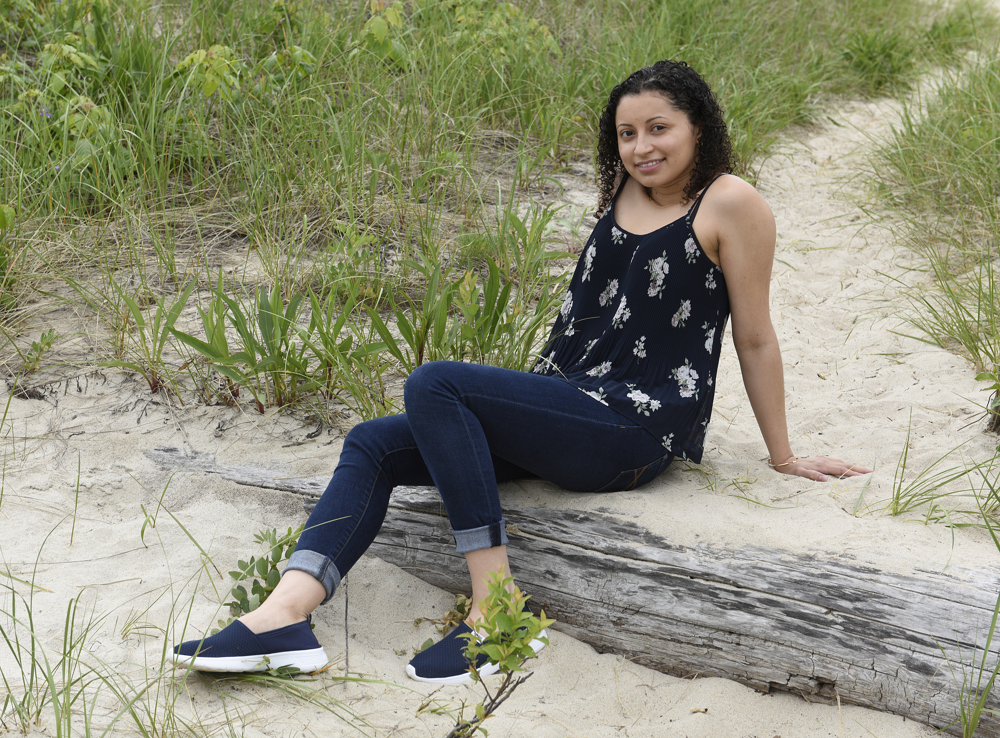 beautiful young girl, outside, casual fashion