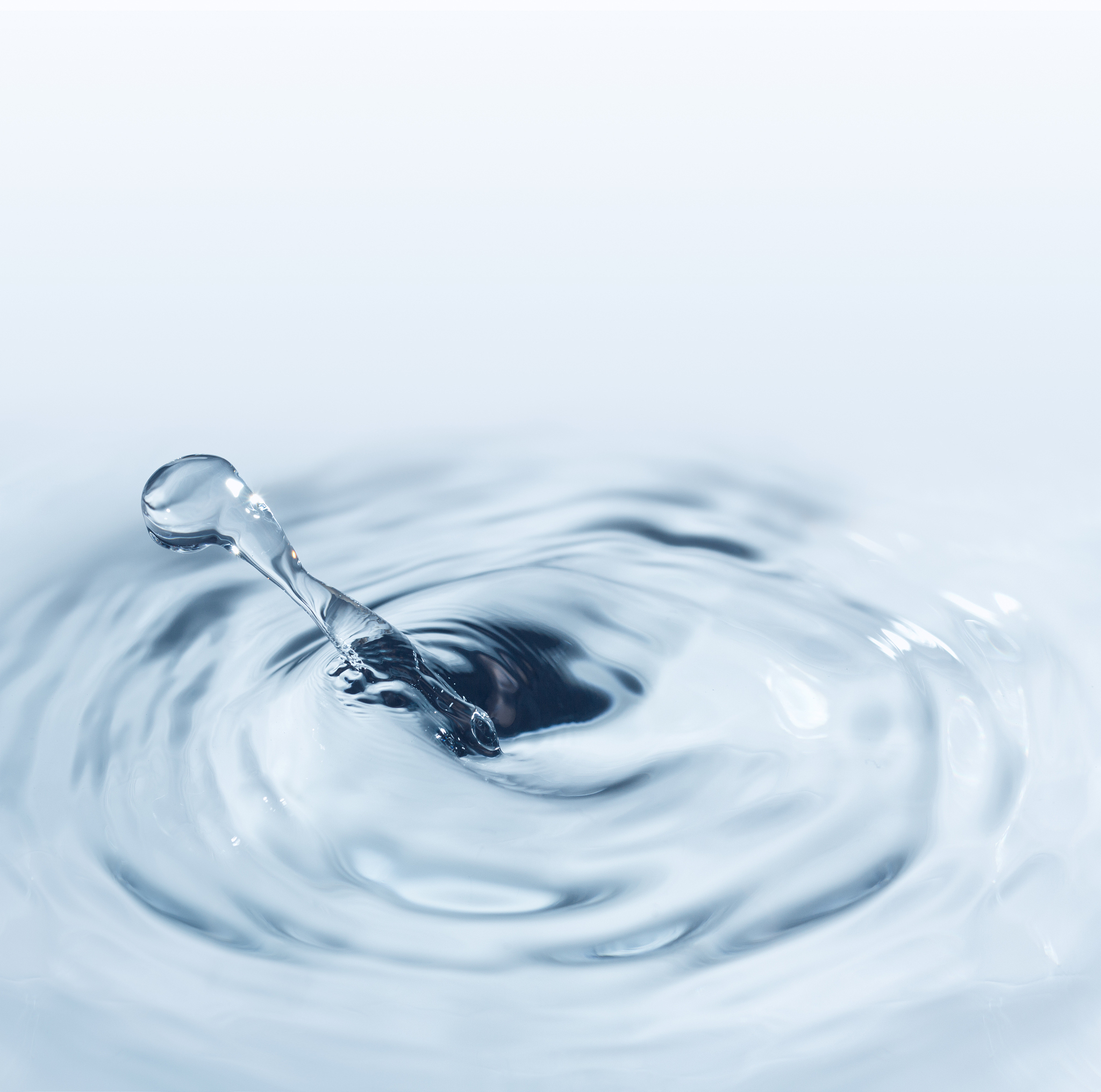 水象征着时间：所指与能指解析