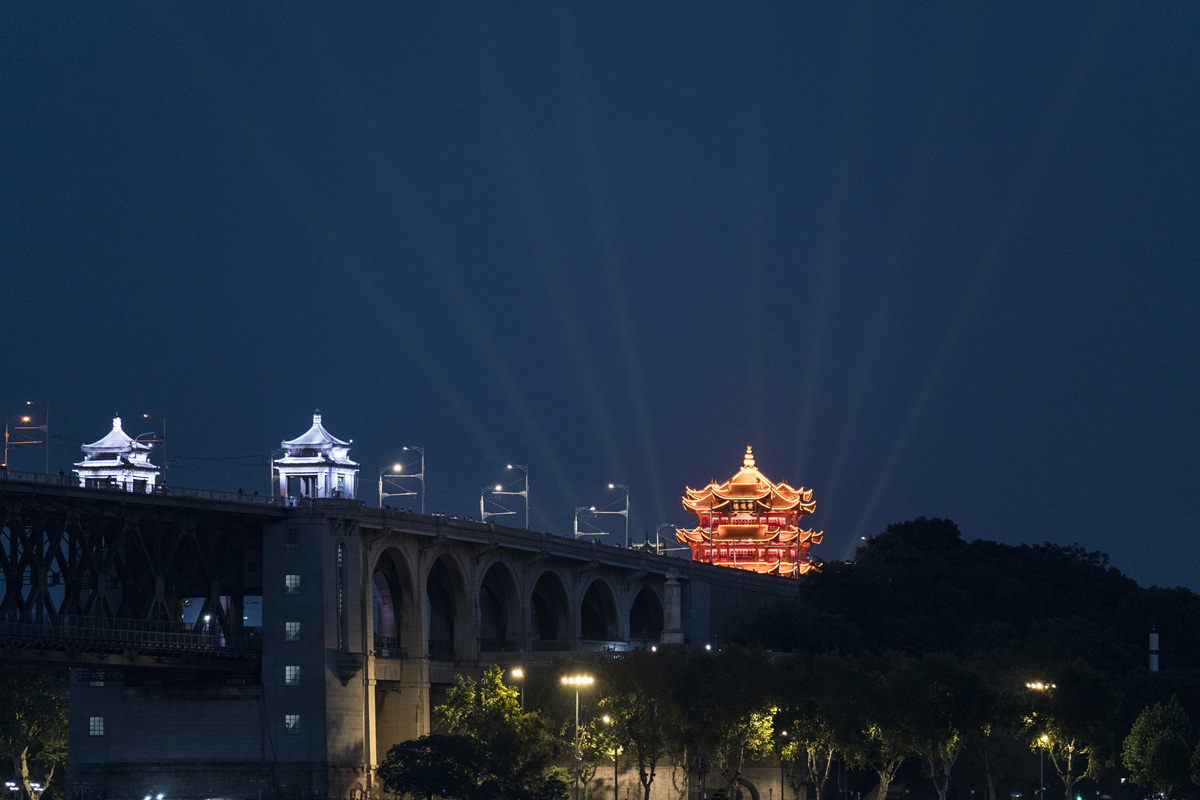 武汉旅游攻略：必玩景点、美食和活动推荐