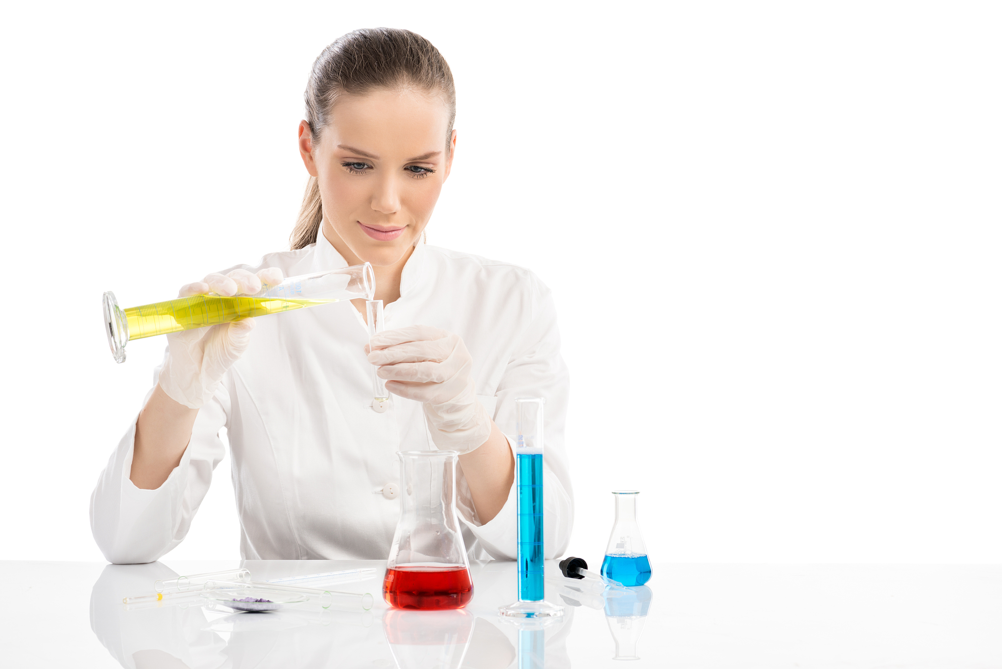 2023年昆明卫生职业学院中专部报名专业设置