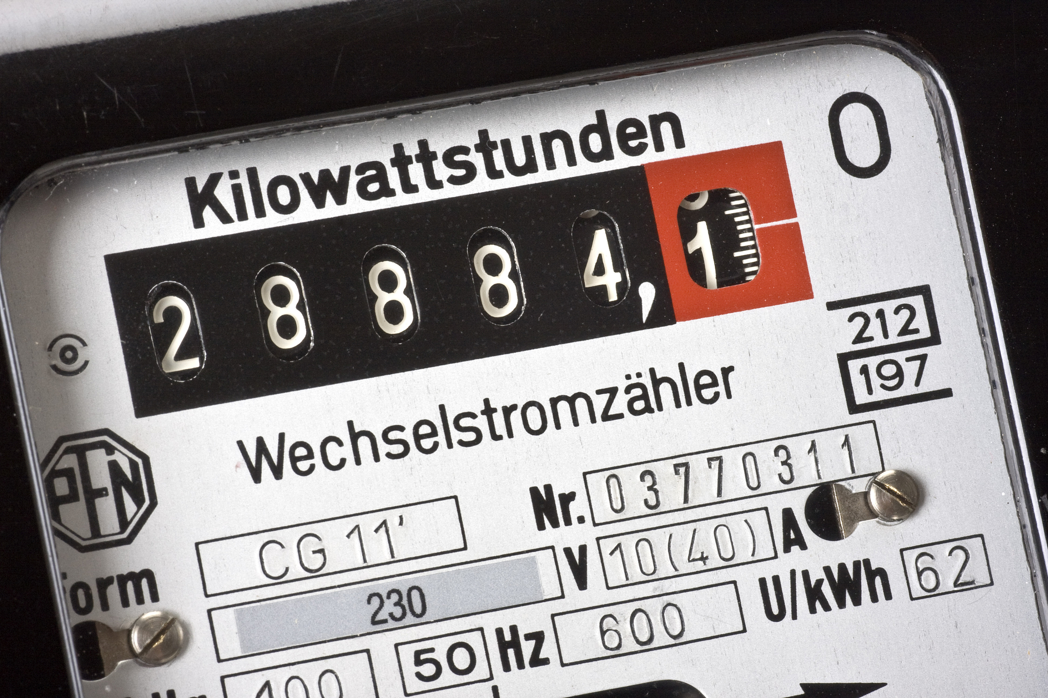 三相四线电表互感器B相失流怎么算损失电量 如果月电量40000损失电量是多少