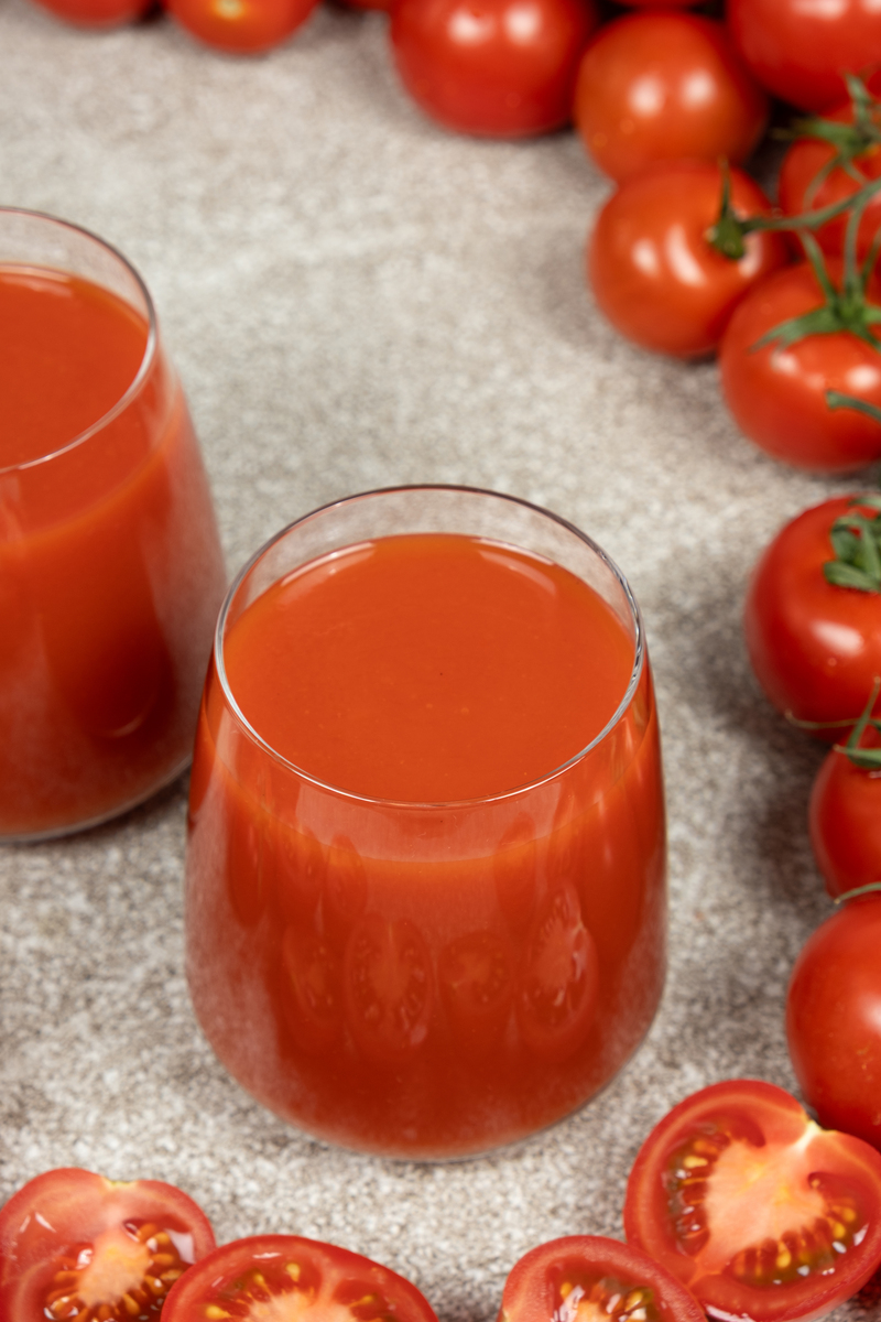 番茄桃子汁的做法：夏日清爽解暑饮品