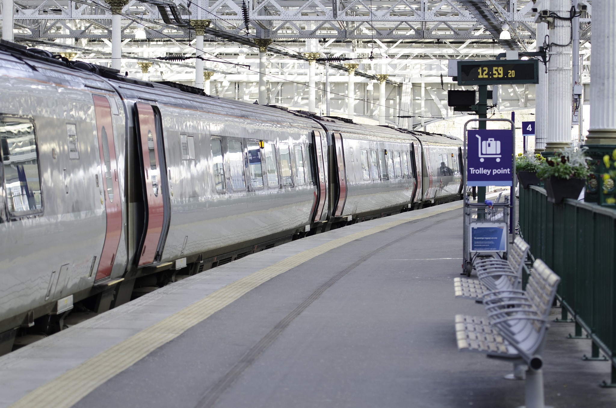 四川铁路运输学校招生要求：入学条件详解