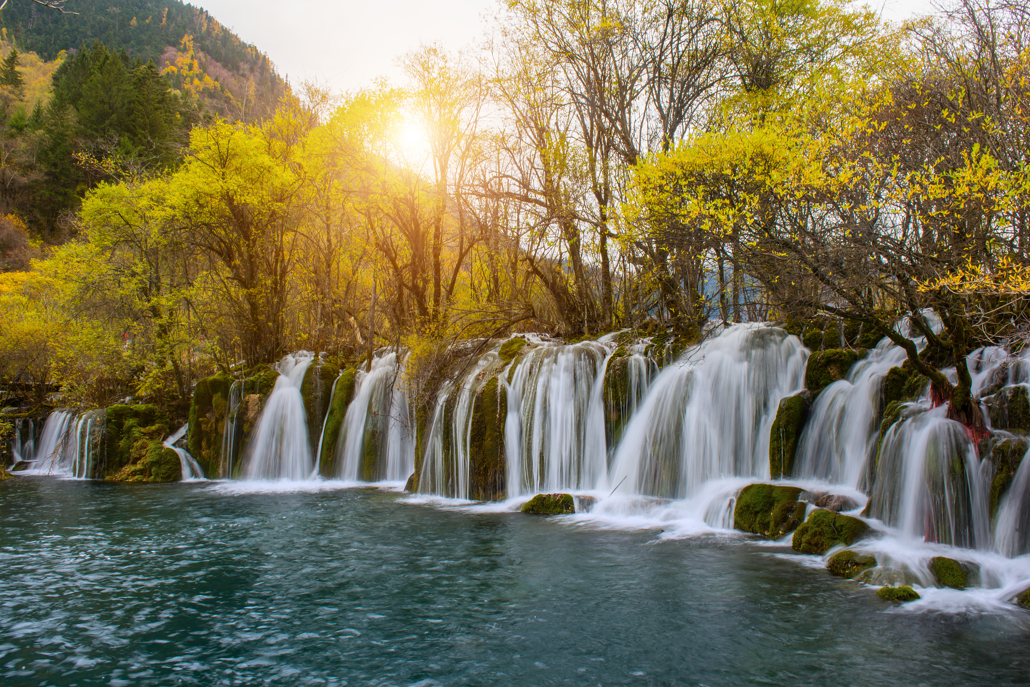 2019年四川省工业贸易学校招生简章