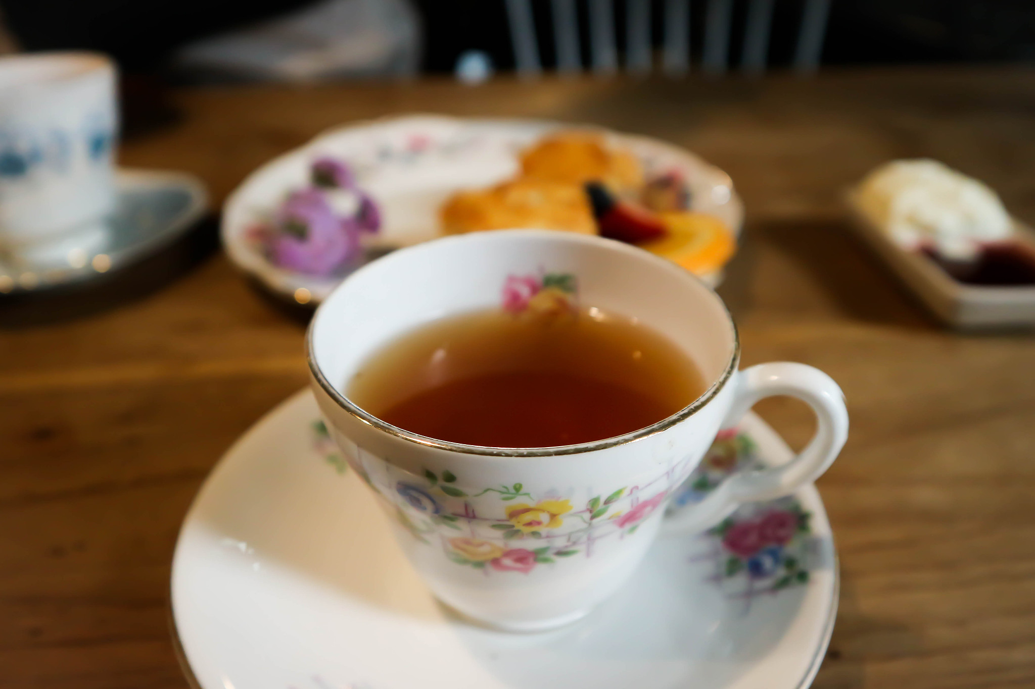 Thai Oolong Tea: Taste, Sweetness, and Variety