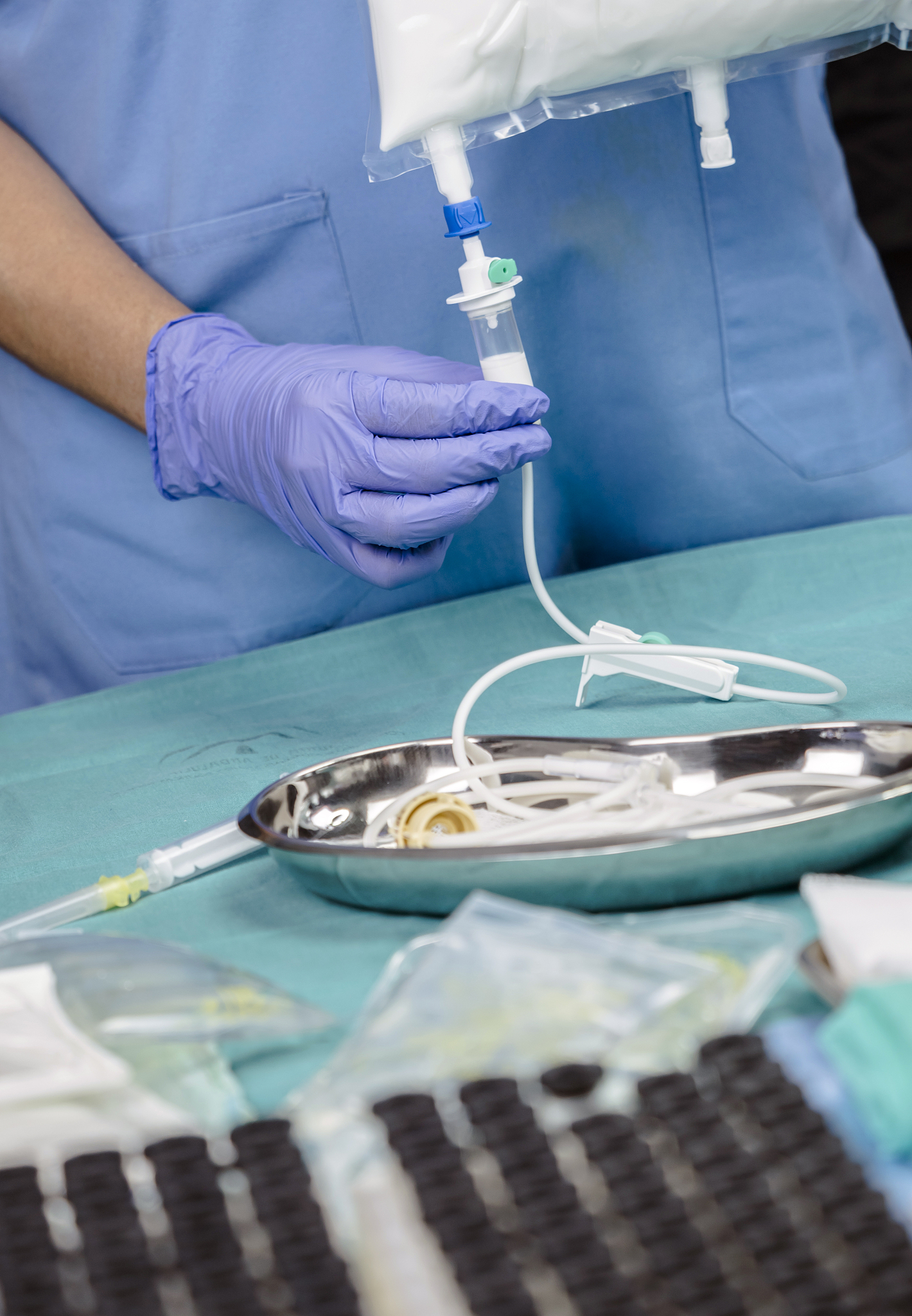 肠梗阻、阑尾切除术、结肠癌、Charcot 三联征：常见外科问题解析