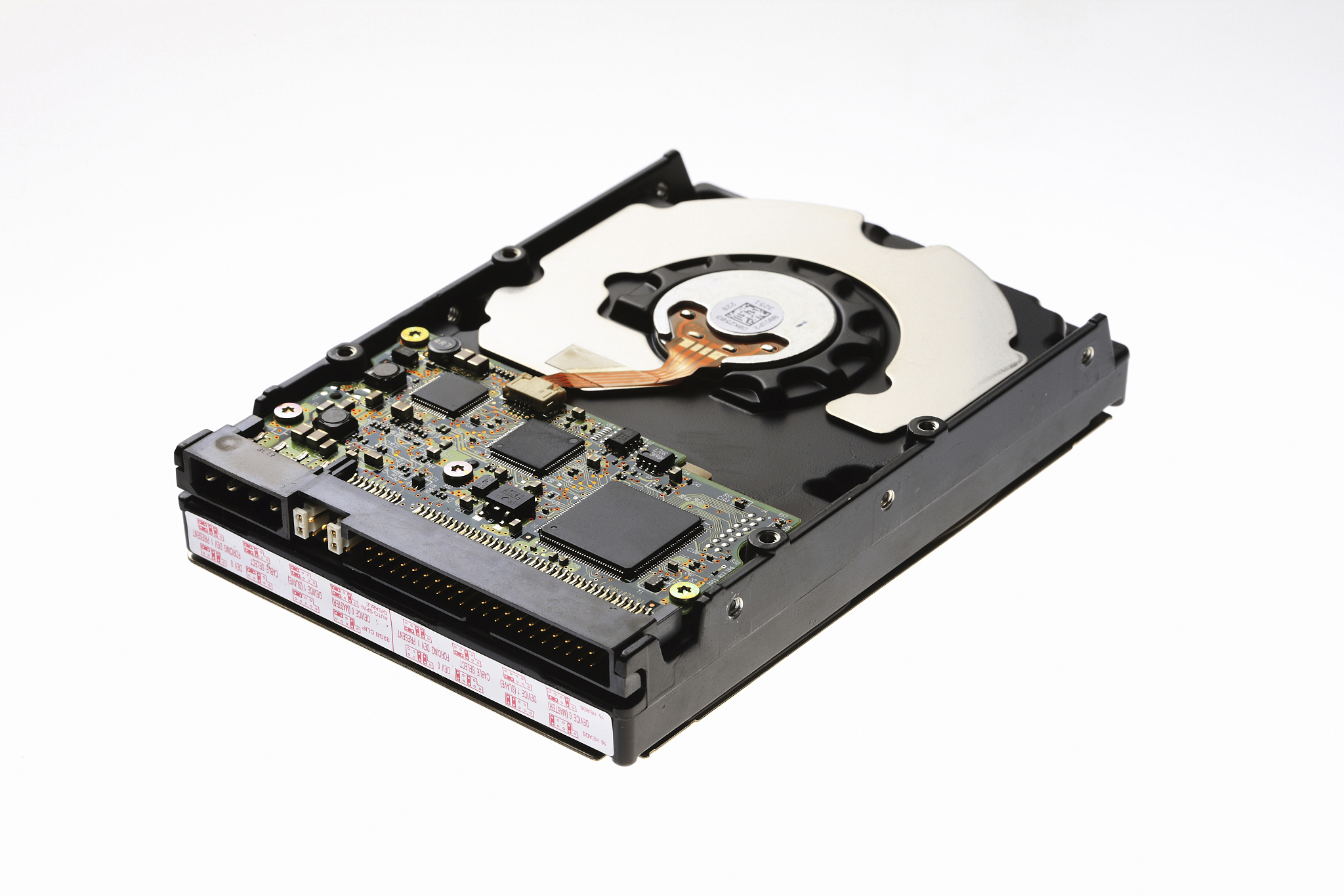 我想配个6000多的电脑大概要多少钱