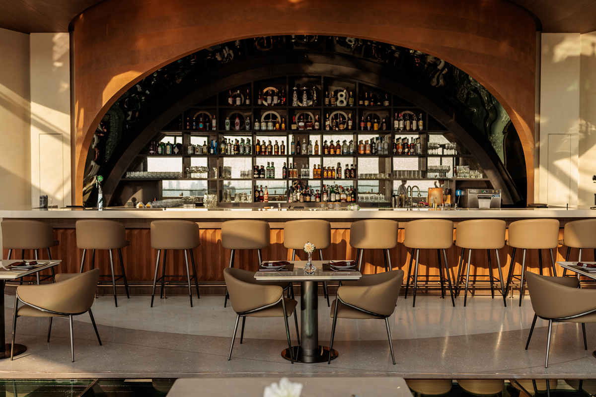 Elaborate this paragraph to analysis The Ritz-Carlton Hotel Shanghais physical environment by using Bithenrs servicescape model for an service auditing reportUsing Bitners servicescape model to analyz