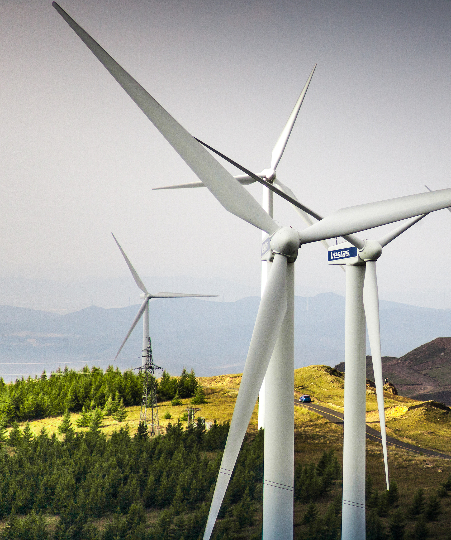 凉山州职业技术学校风电场机电设备运行与维护专业