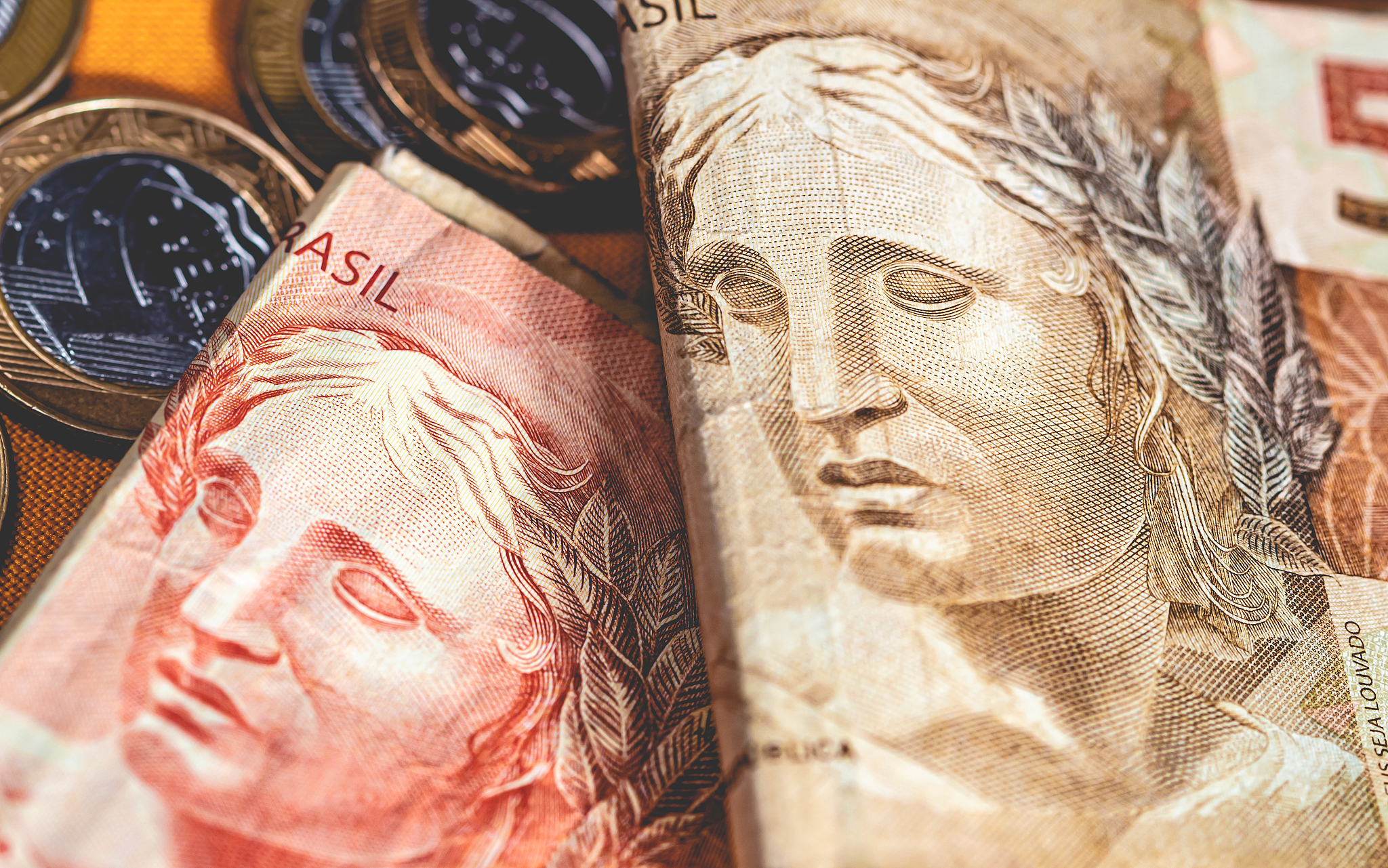 四川省商业服务技工学校财务金融专业就业前途大不大