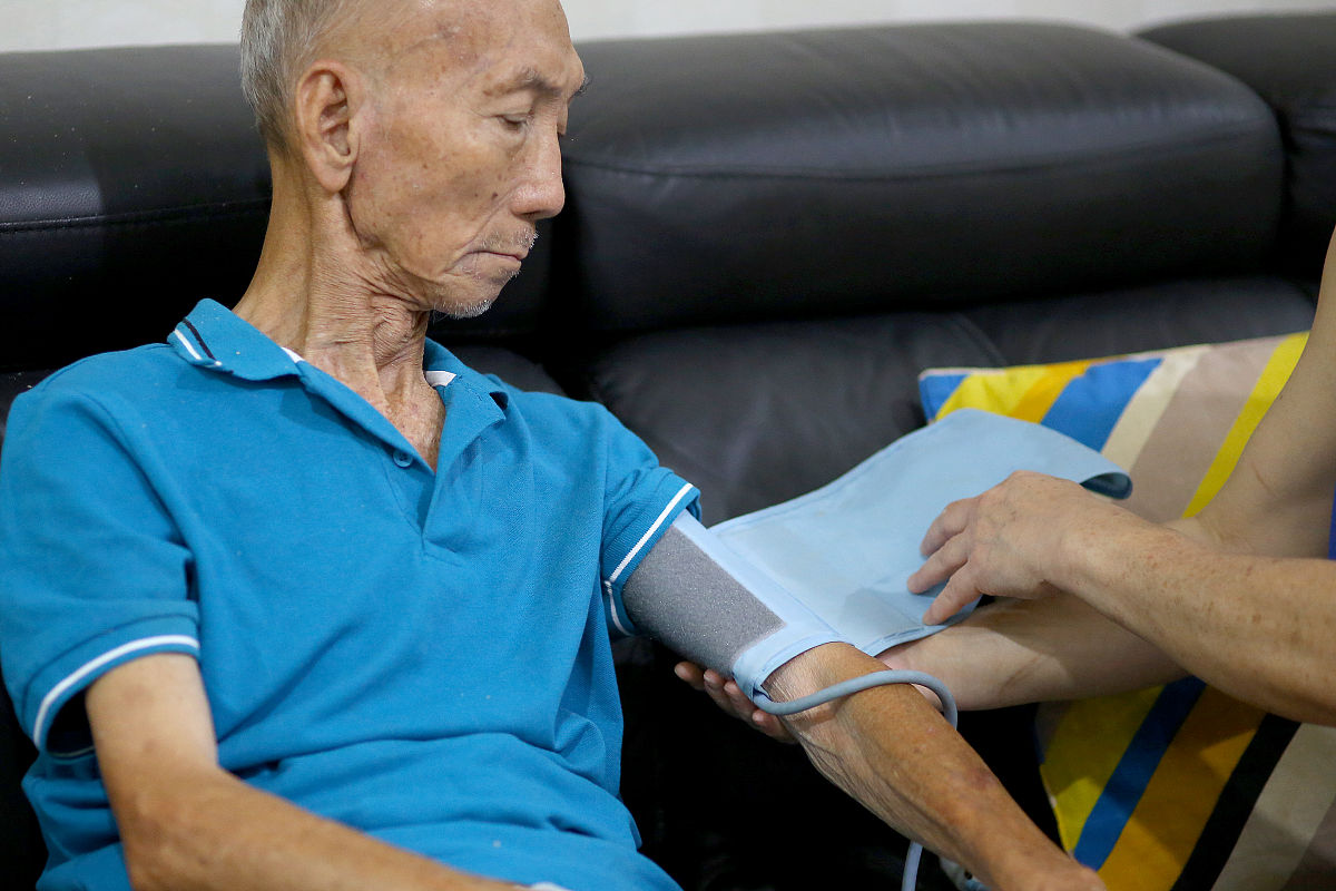 肌肉萎缩：原因、症状、治疗及预防