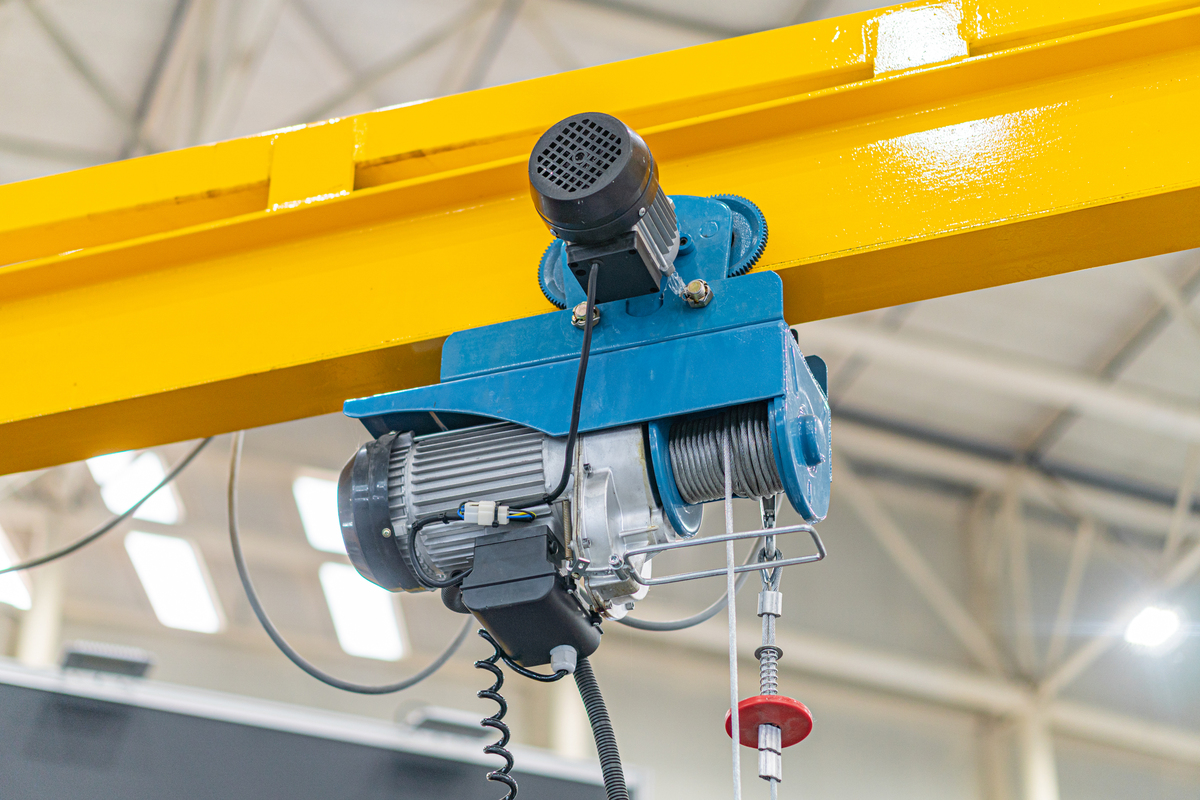 电动单梁起重机主梁形变限度：安全使用指南