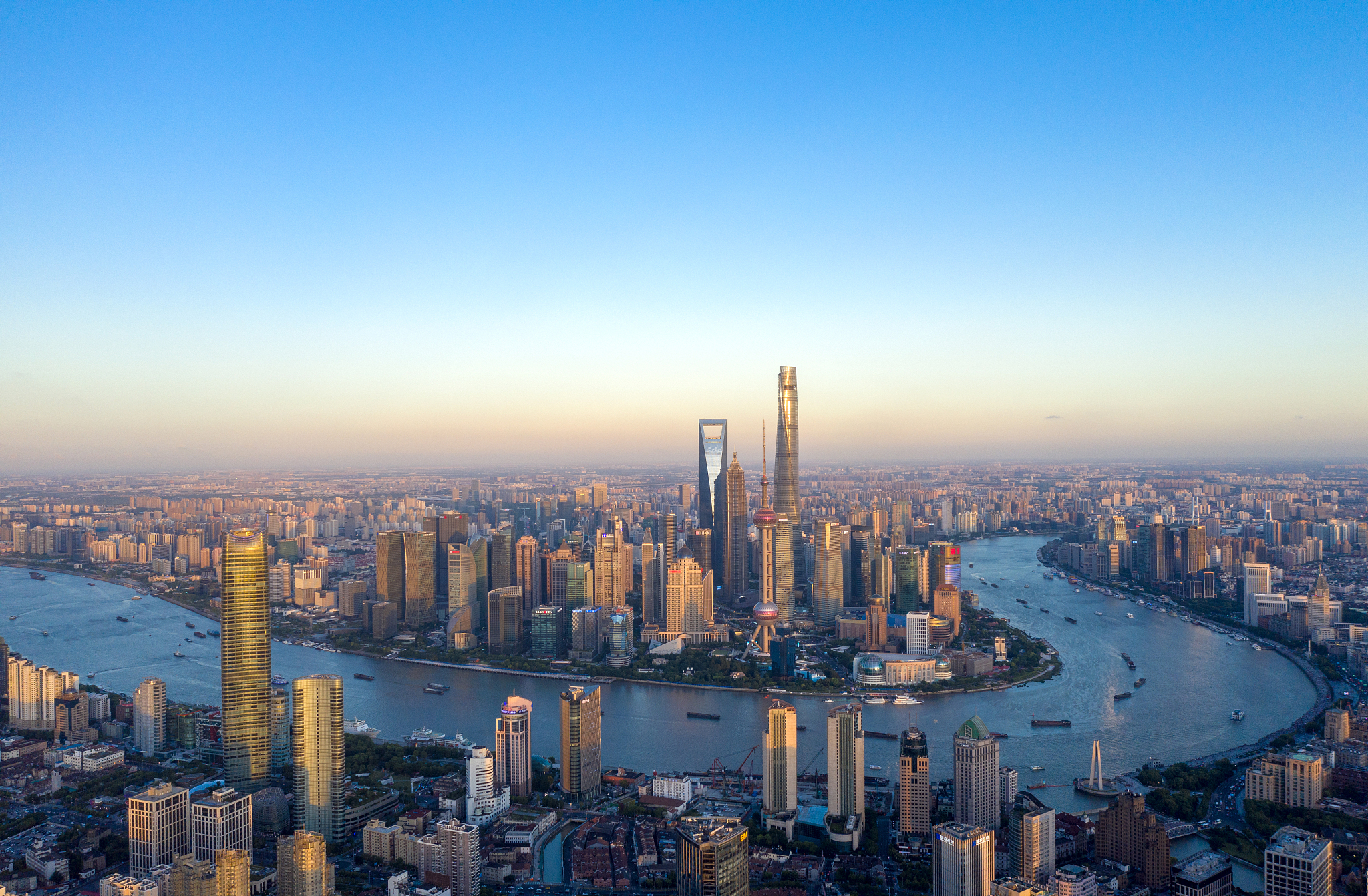 请分析上海浦东未来十年房价变化