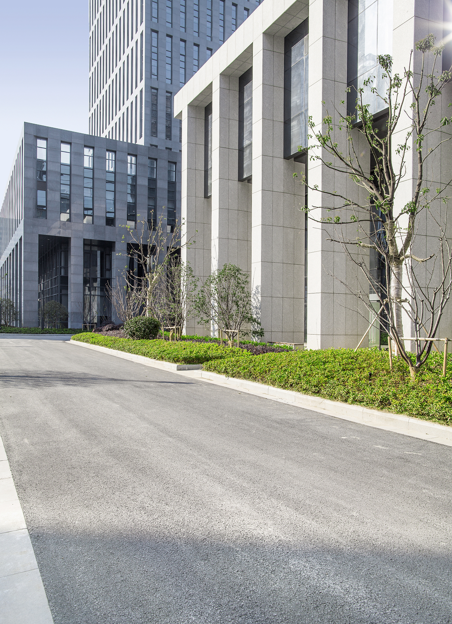 城市道路工程设计规范：主干路和次干路路基压实度