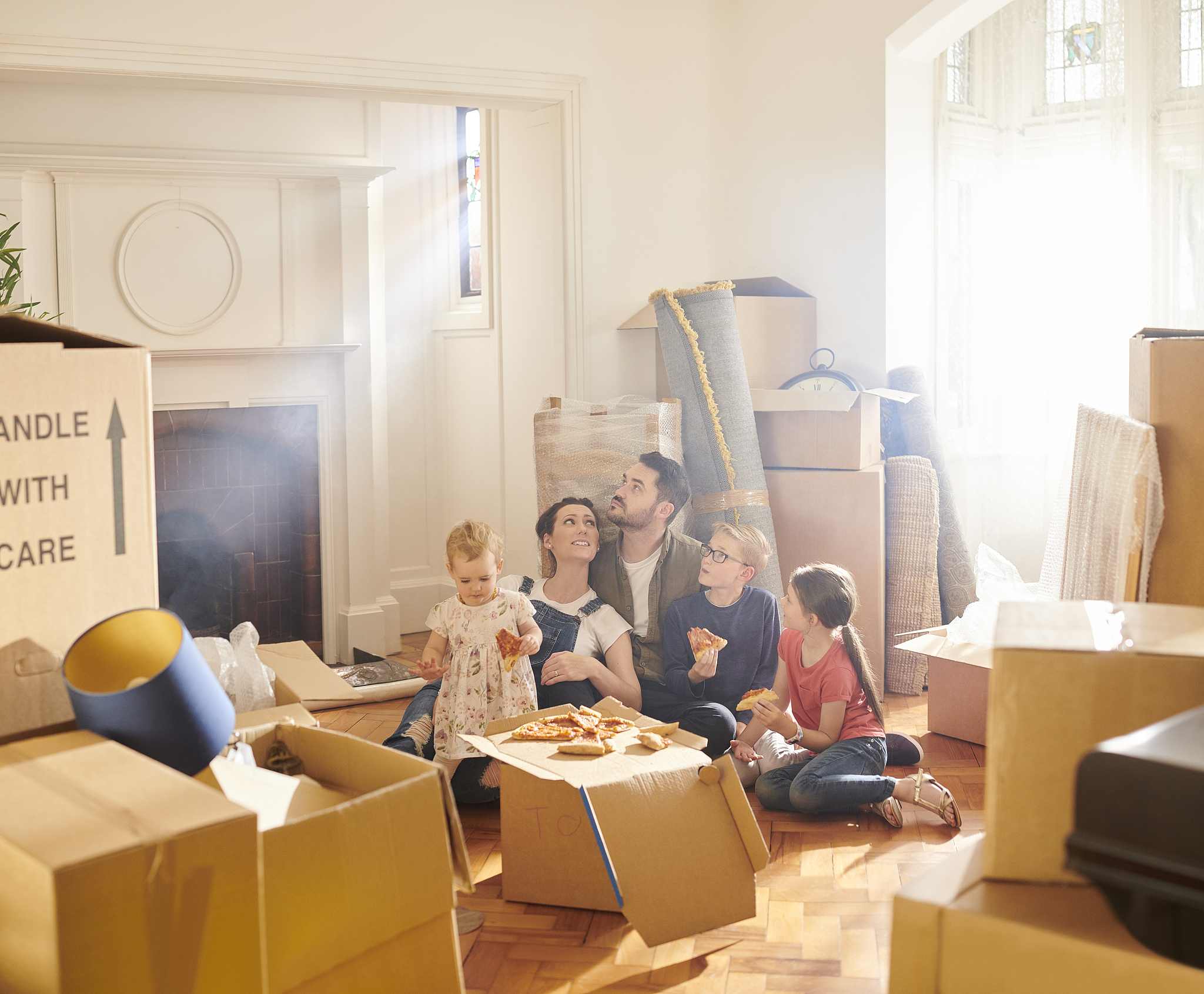 A Comparative Analysis of American and Chinese Humor: 'Friends' and 'Love Apartment'