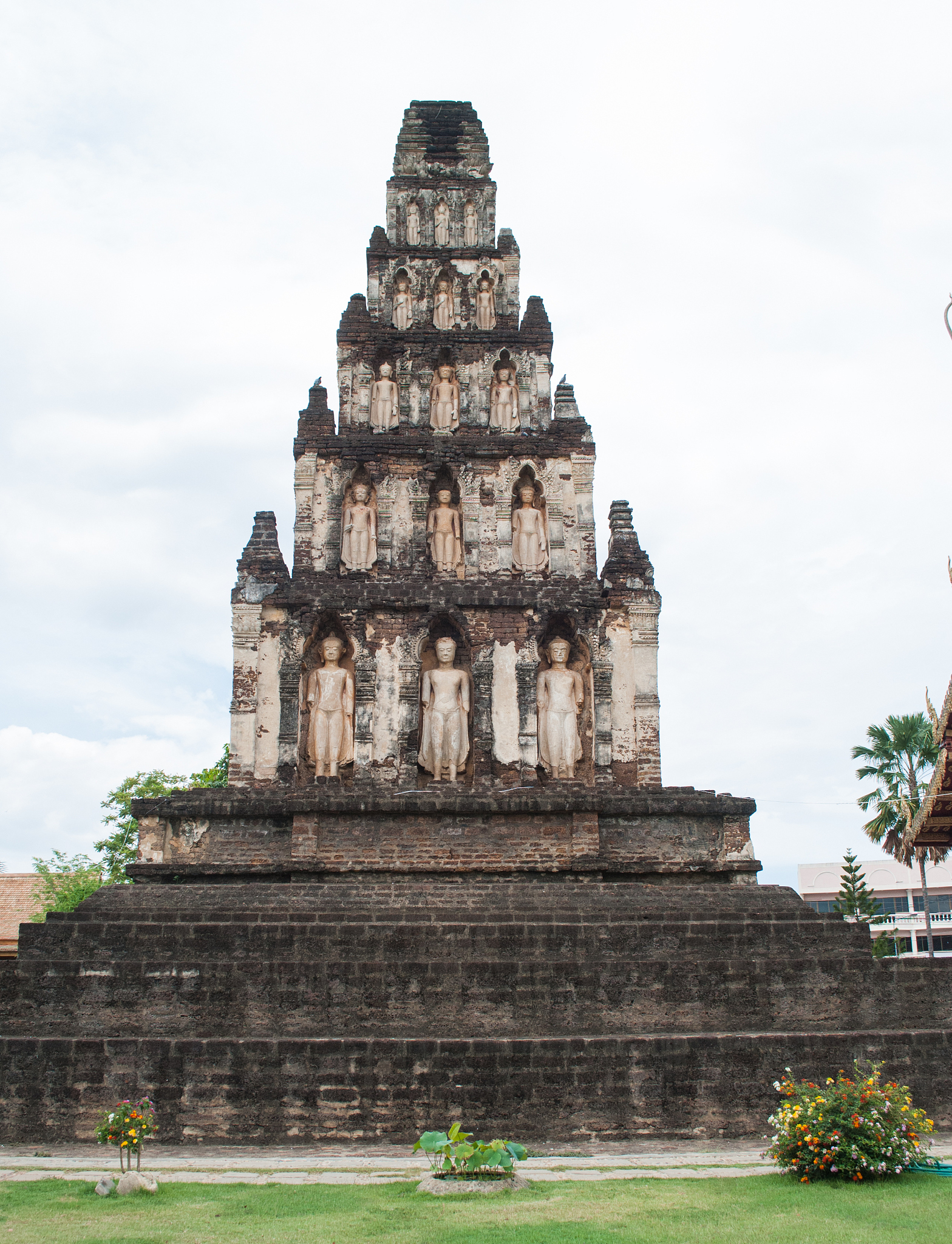 请用非常晦涩的方式把山神庙翻译成英语