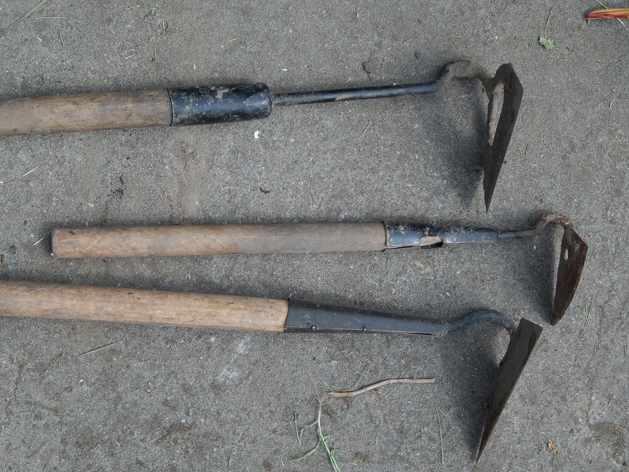 写十条关于多齿焊接钉耙的话。