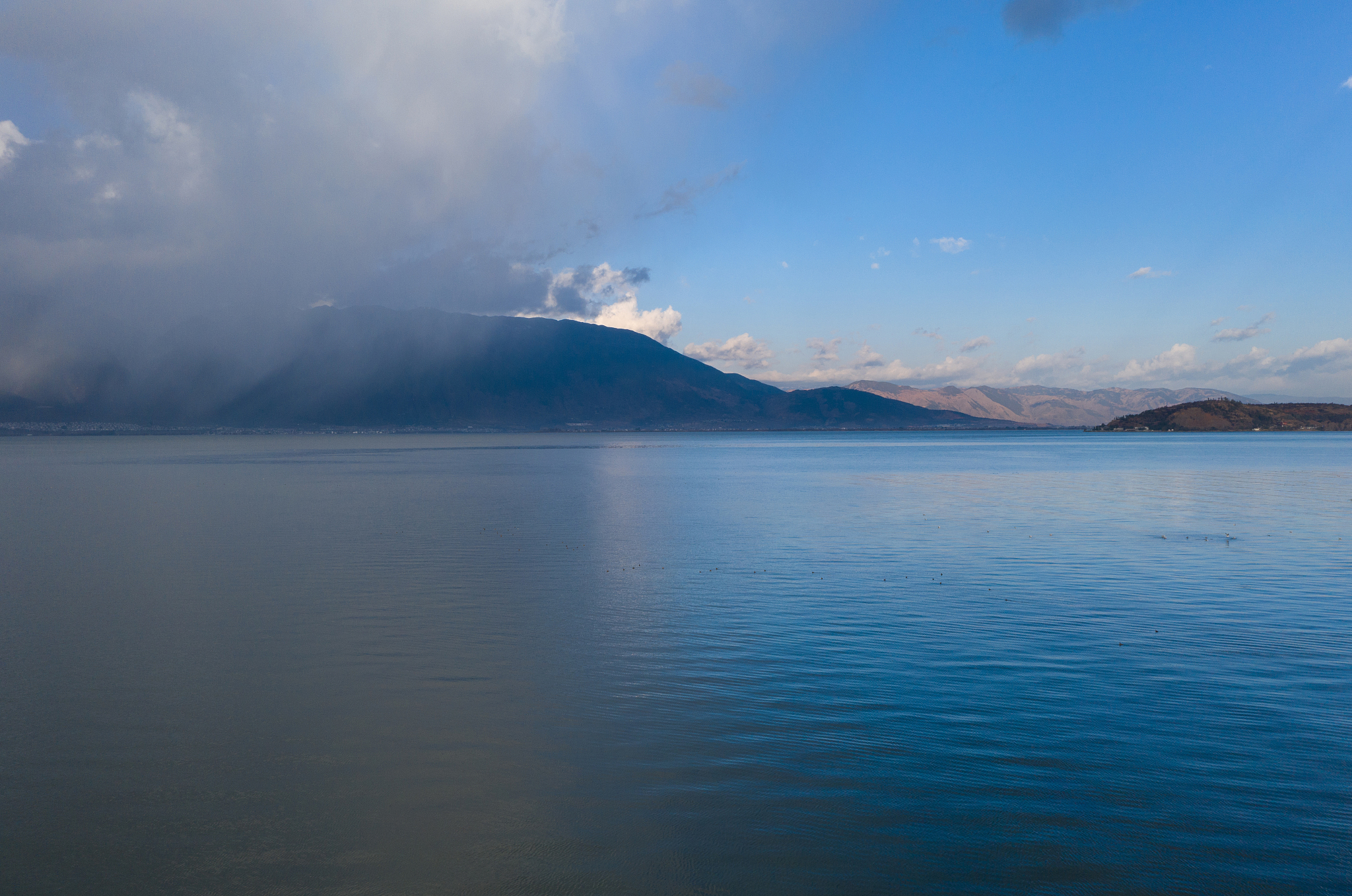 洱海,云景,雪山,云,水面,<strong>汽车</strong>广告背景图,自然美,中国,湖,丁达尔效应