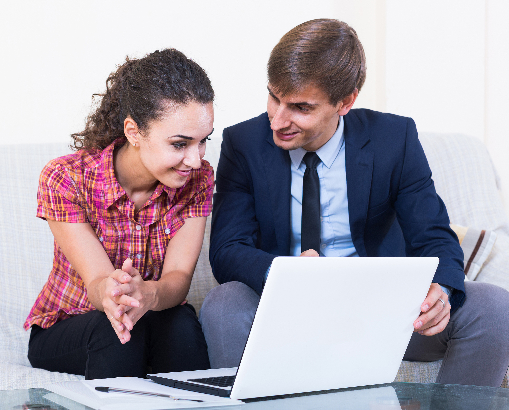 销售代理合同纠纷解决方式：仲裁、诉讼、调解