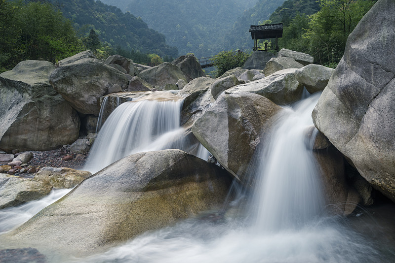 庐山：人间仙境，美景与文化碰撞的宝地