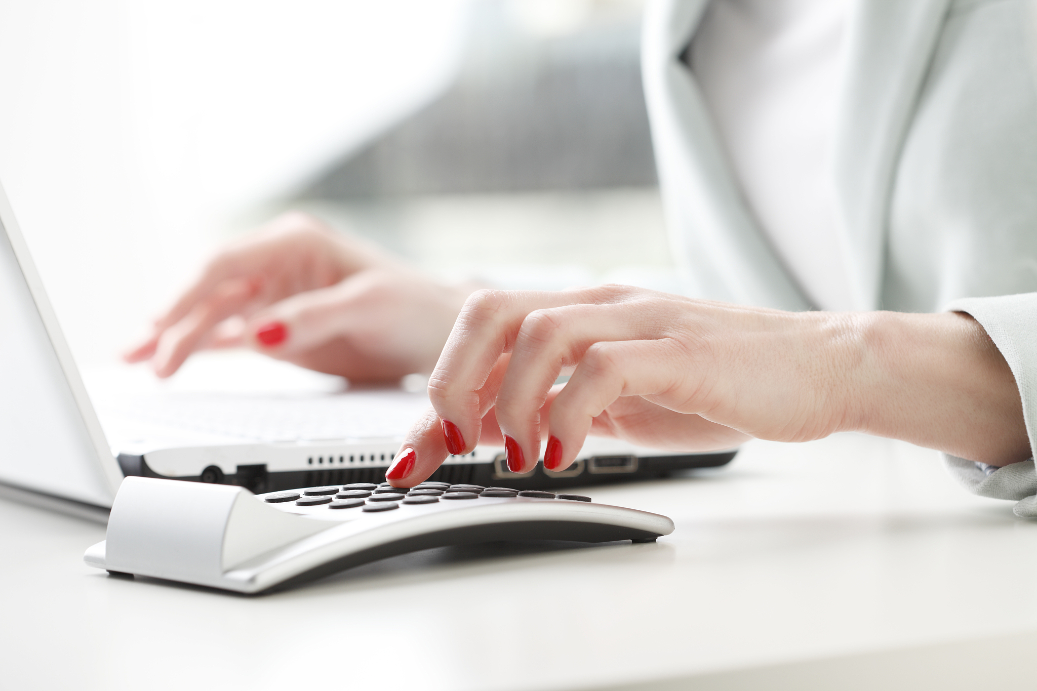 绵阳中专学校都有什么专业适合女生