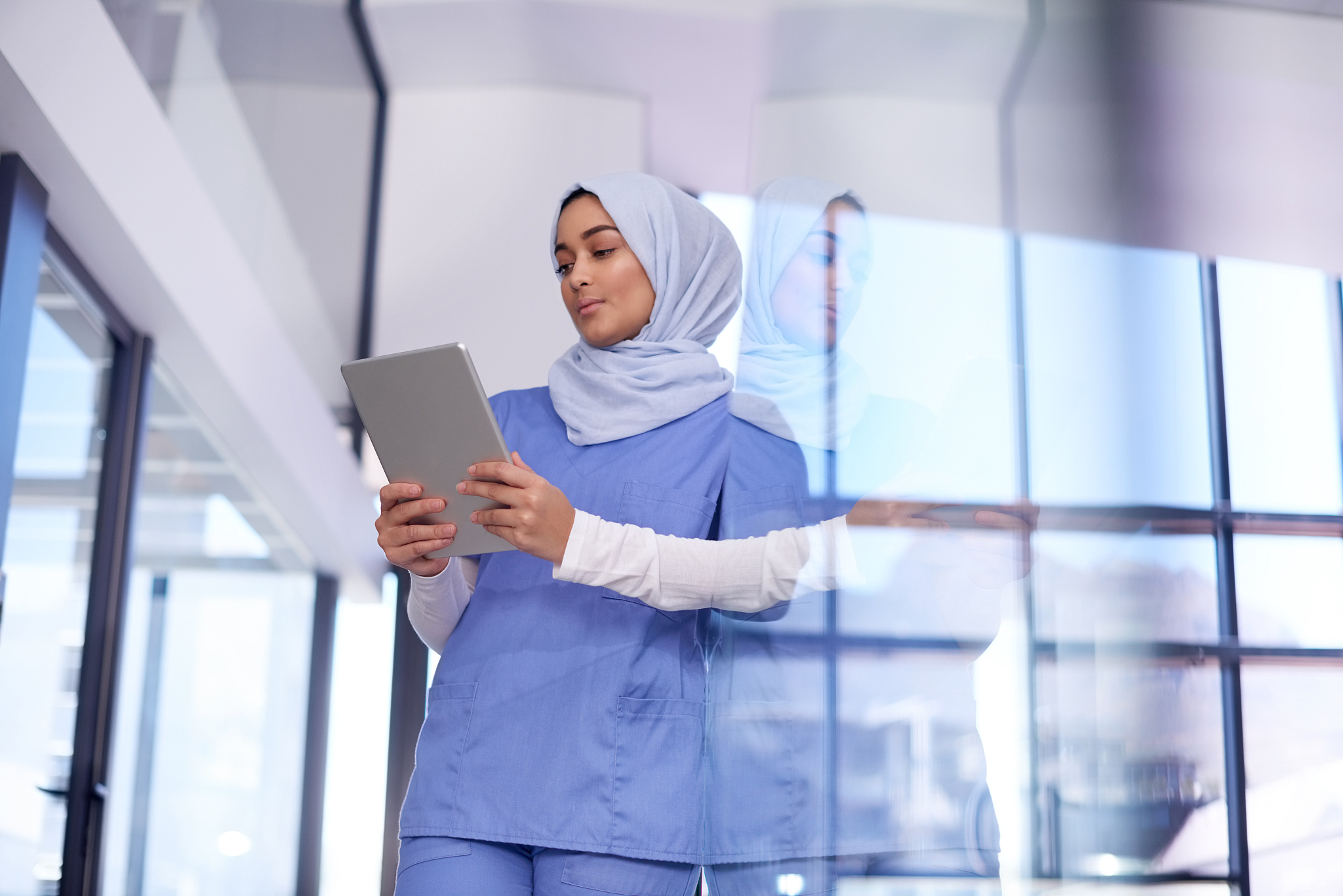 成都卫校就业保障：实习、招聘、培训，助你开启医疗职业生涯