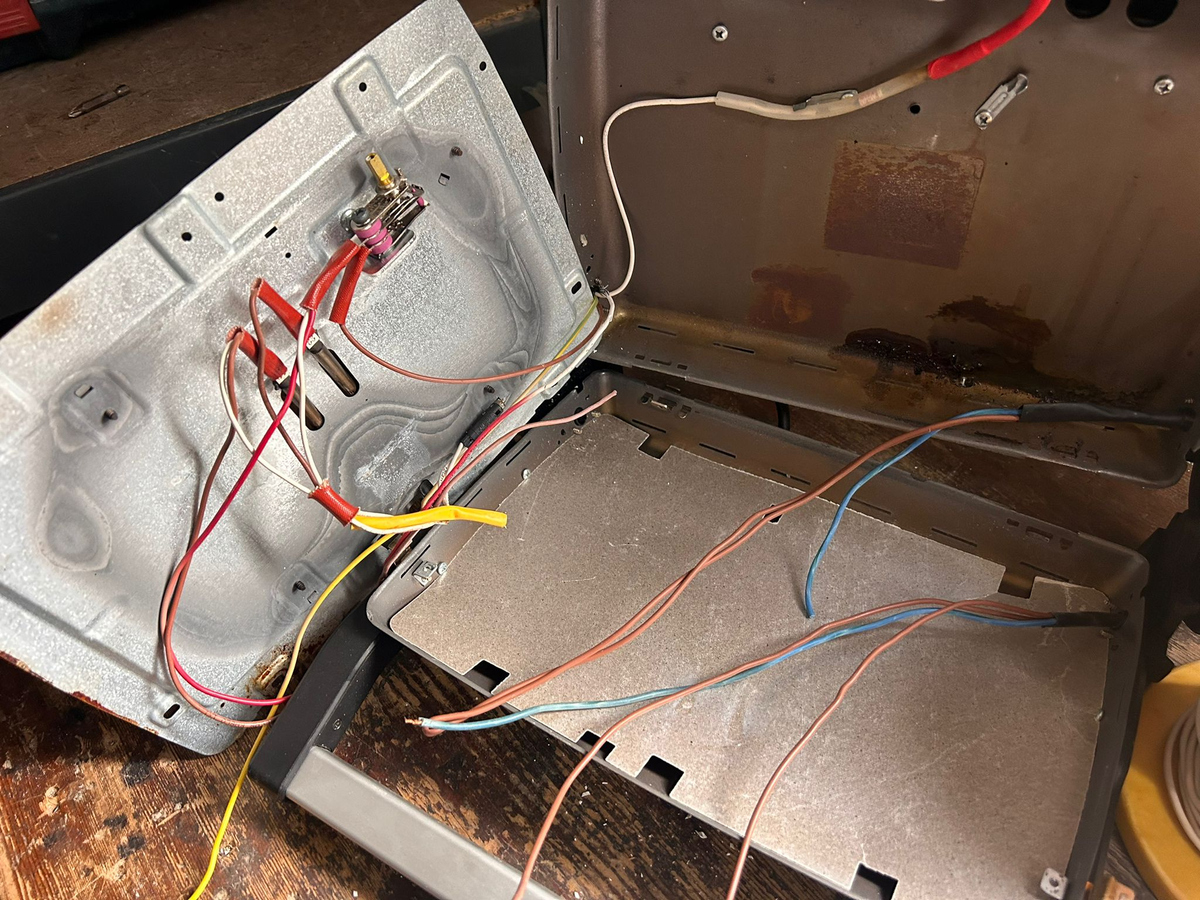 空调通风管老化？老鼠咬坏？ 影响空调效能？ 解决方案都在这里！