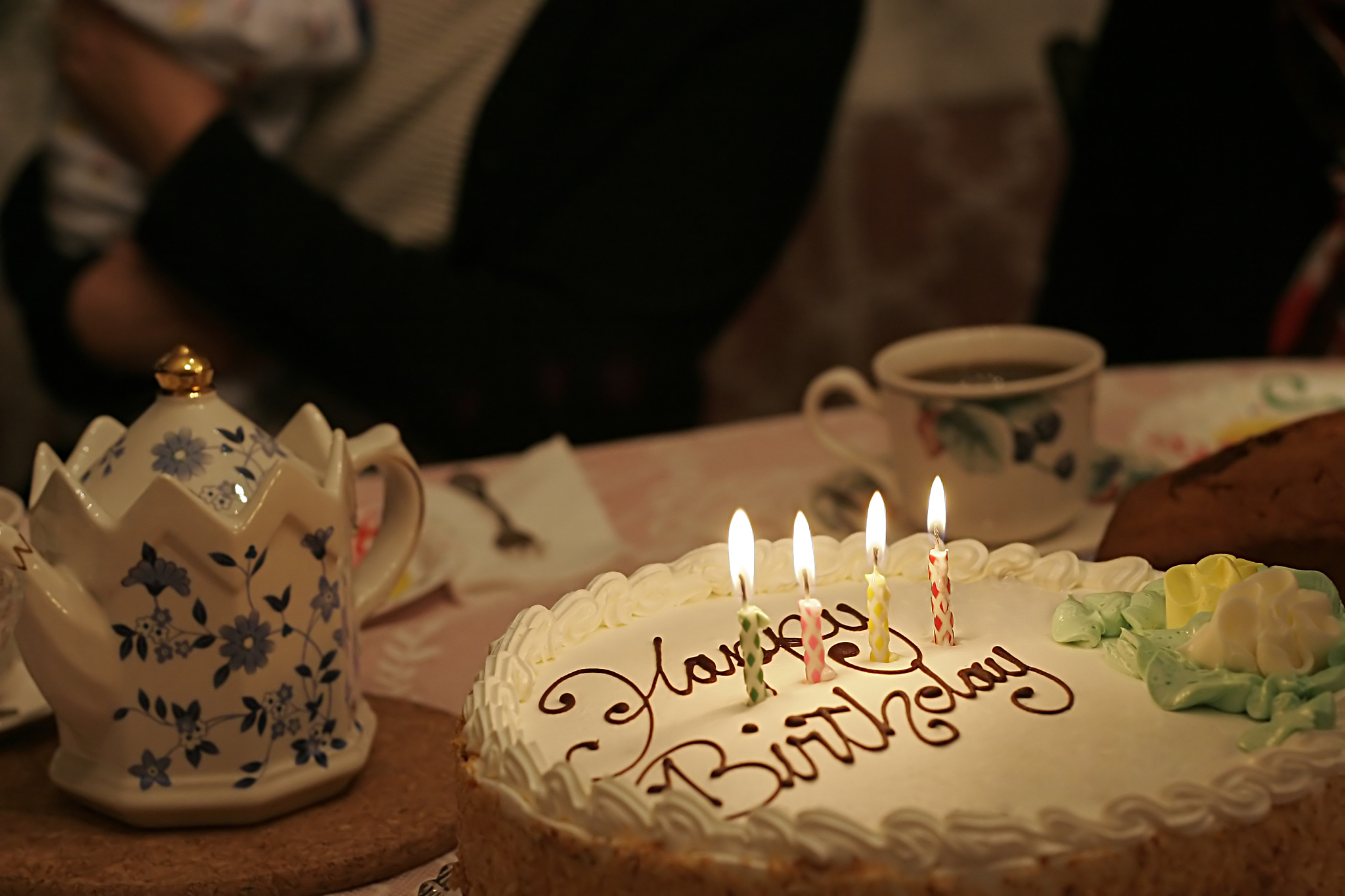 二姐生日快乐：美丽、善良与快乐的真谛