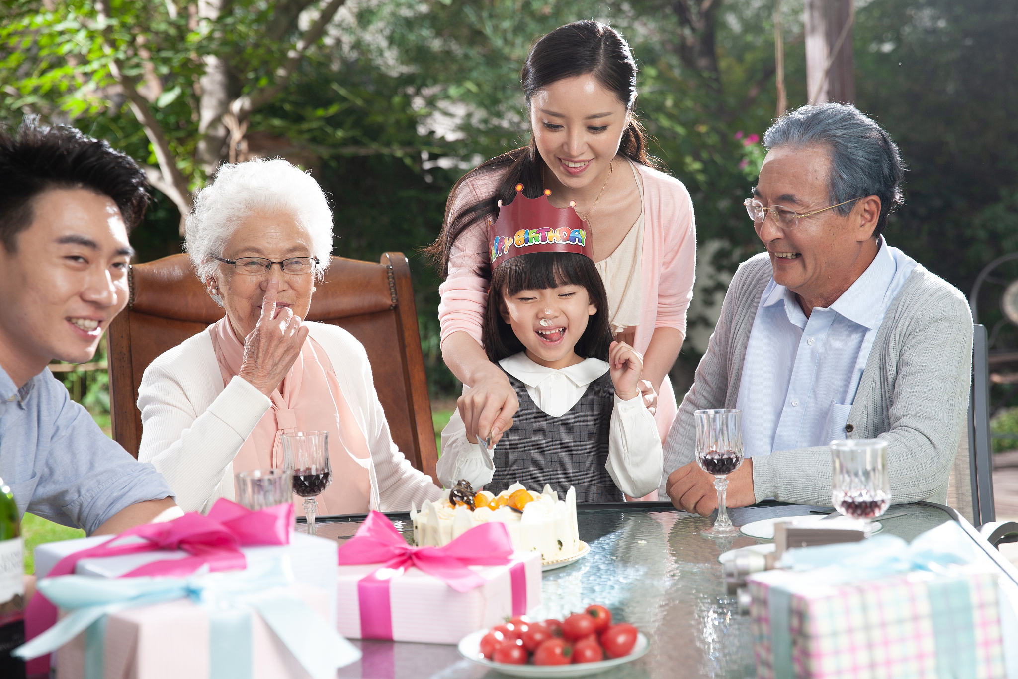 我才结婚后第一次去外公外婆家老公可不可以去