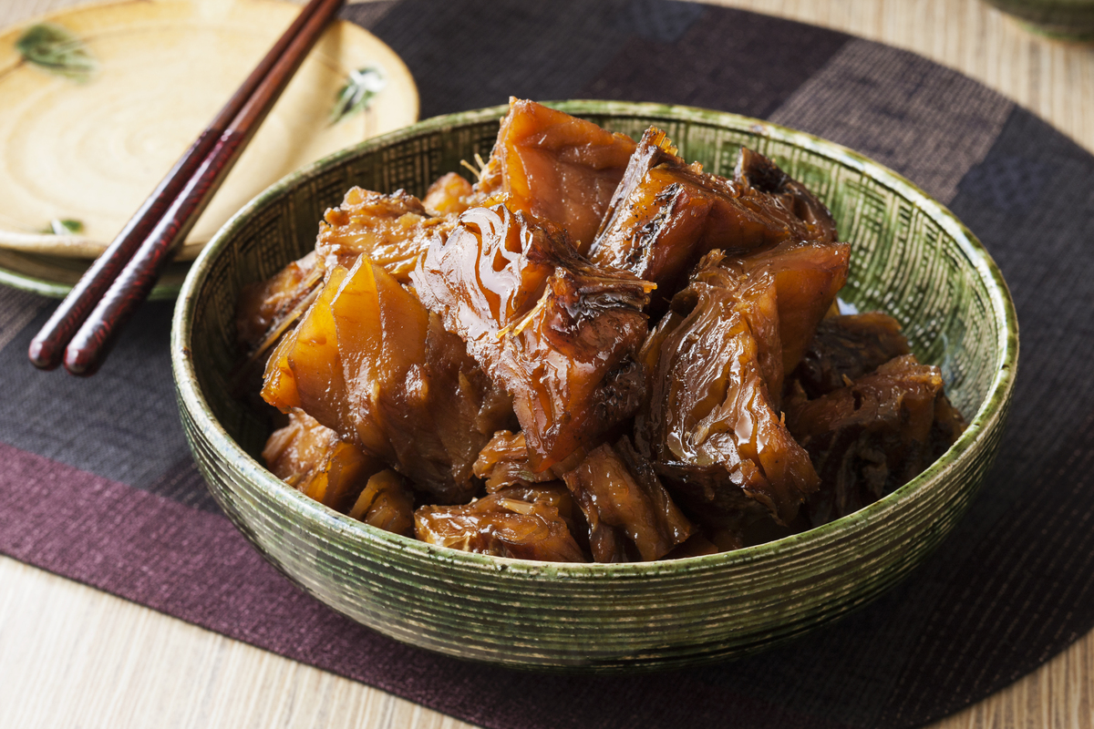 电饭锅卤肉秘诀：简单几步，做出香气四溢的美味