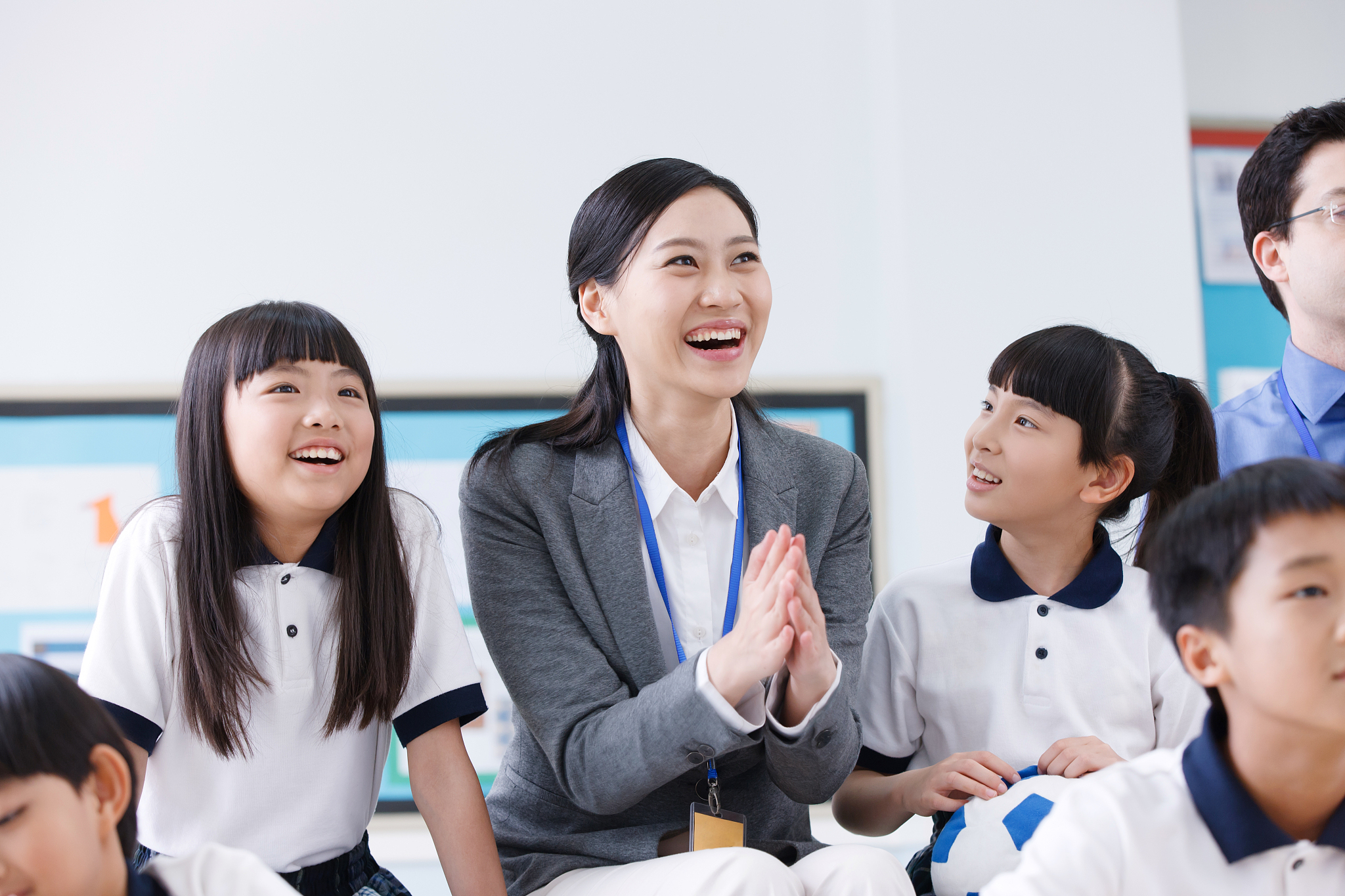 老师如何控制情绪，提升教学效果？