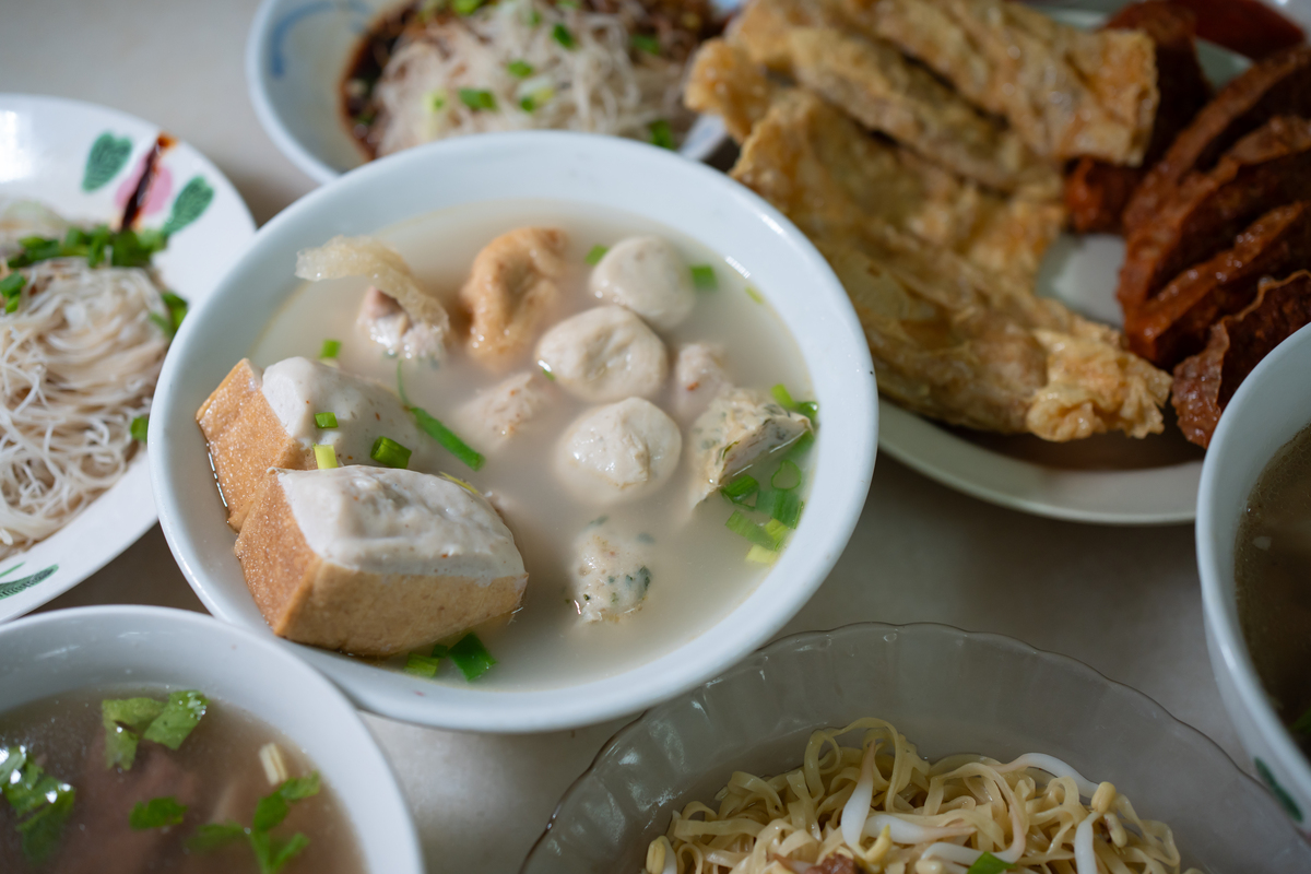 写一篇豆腐脑：广东传统早餐