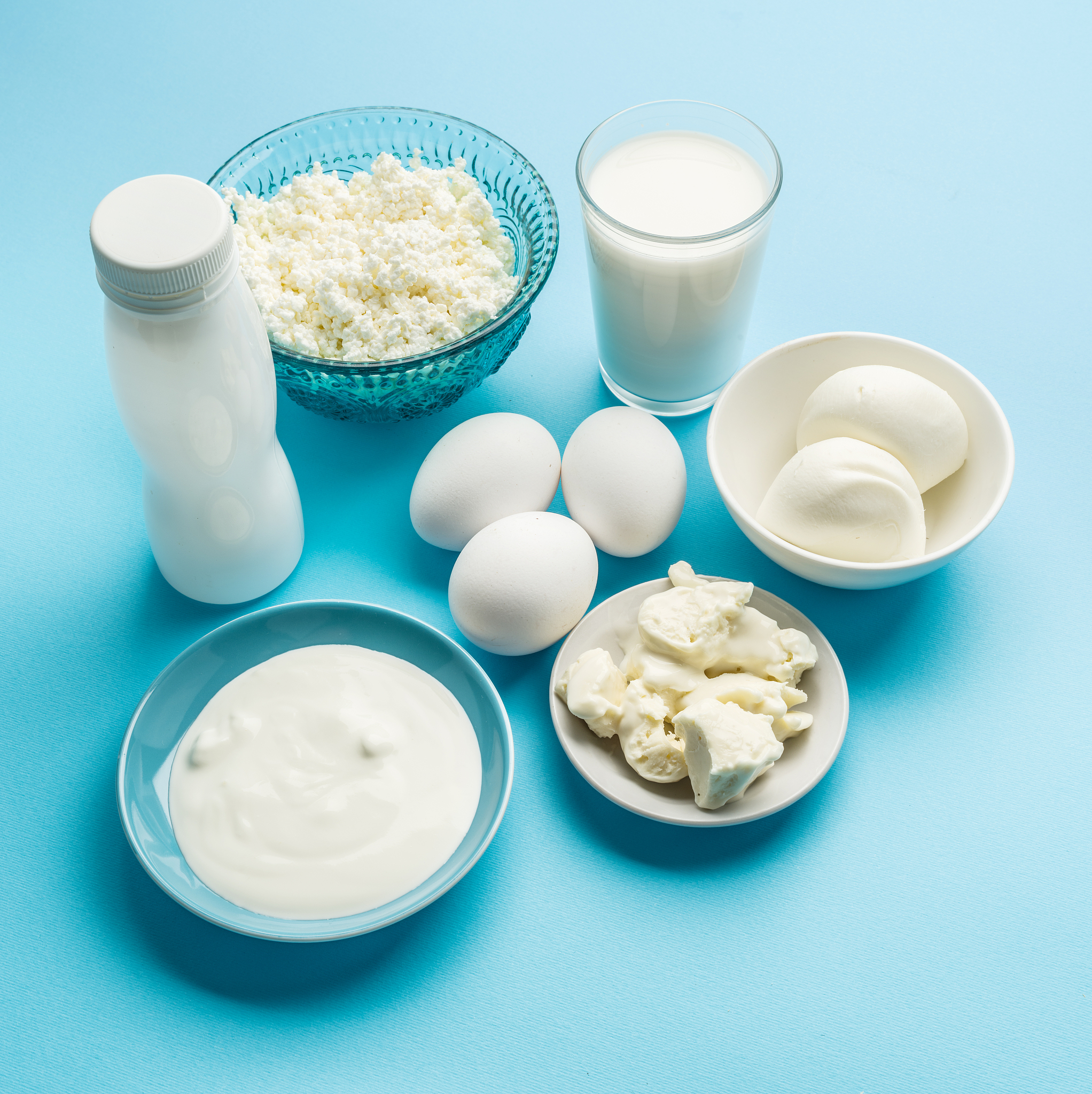 喝牛奶会增加羊水吗？真相揭秘！