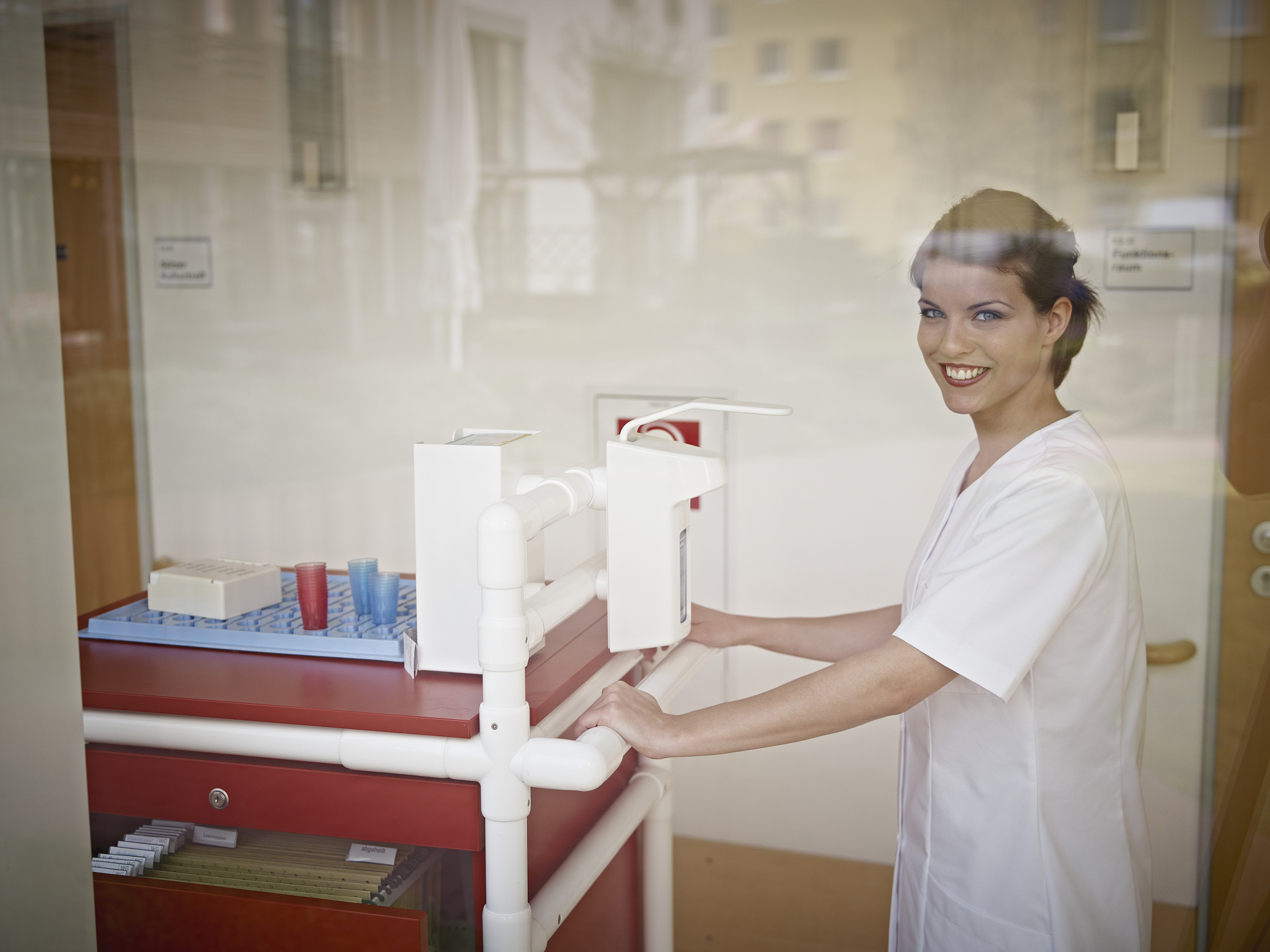 贵阳卫生职业学校护理专业就业前景分析：机遇与挑战并存