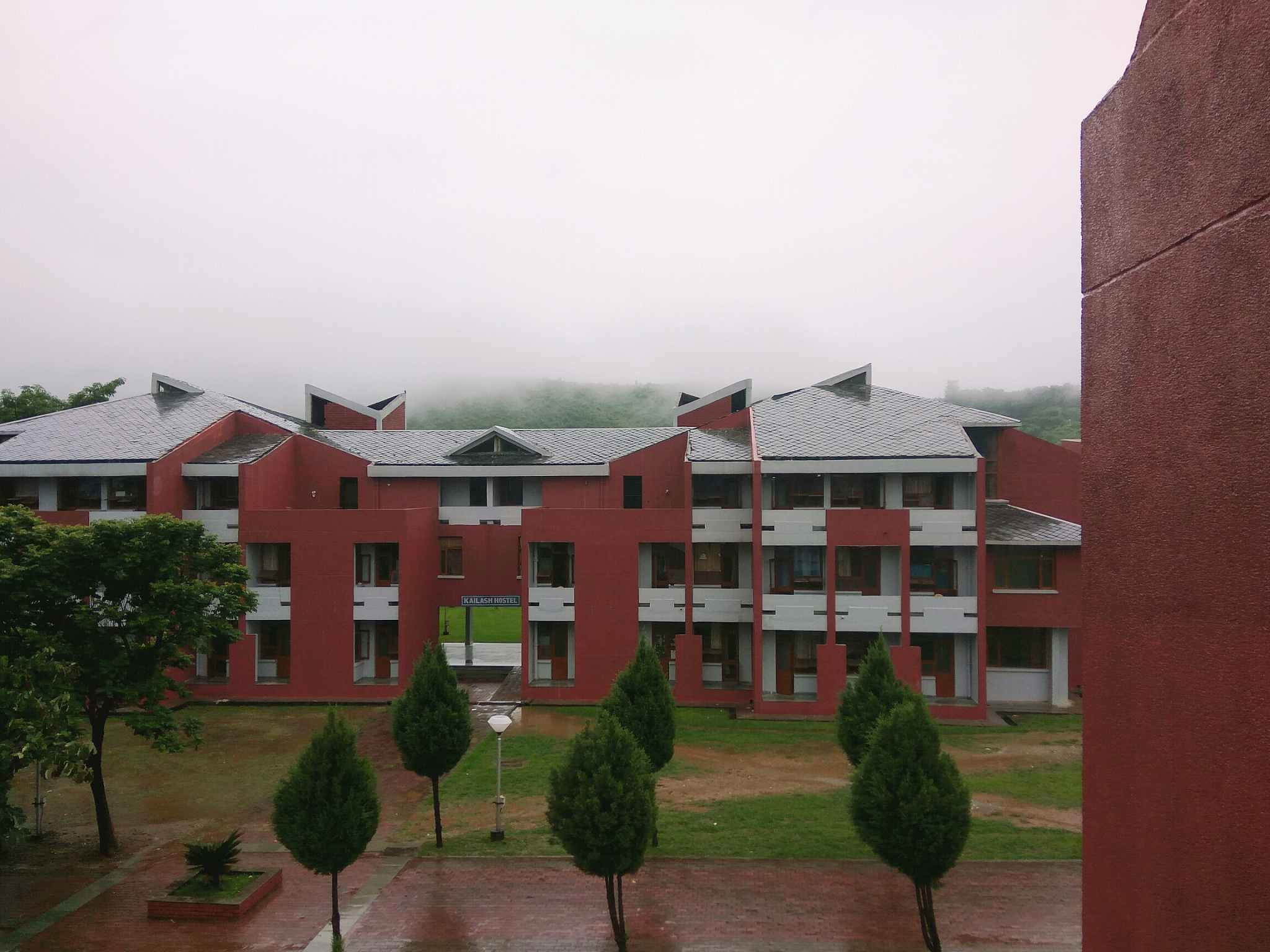 赫章县平山农业技术高级中学：培养农业技术人才的摇篮