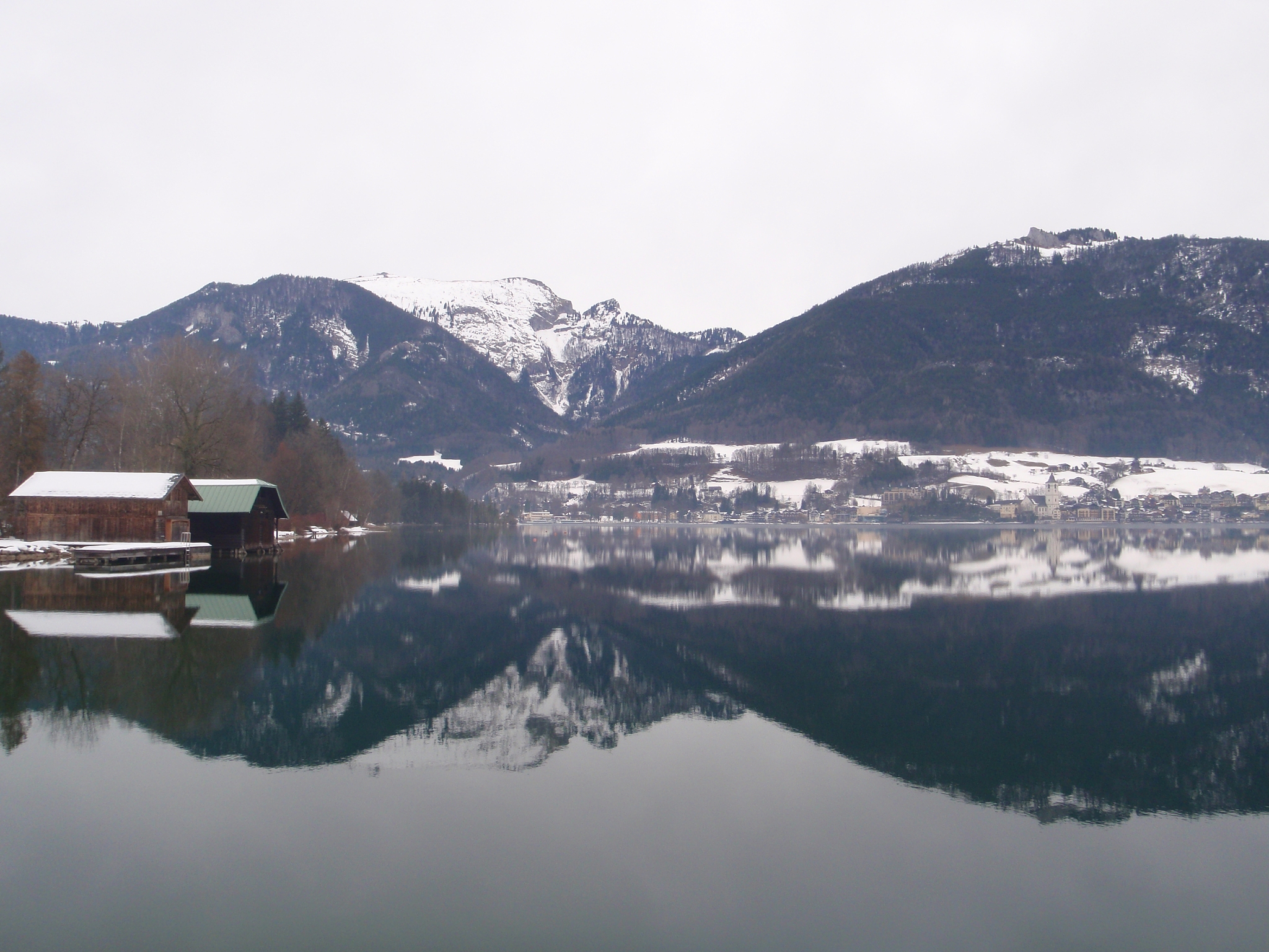 写一首描写雪野湖的唐诗