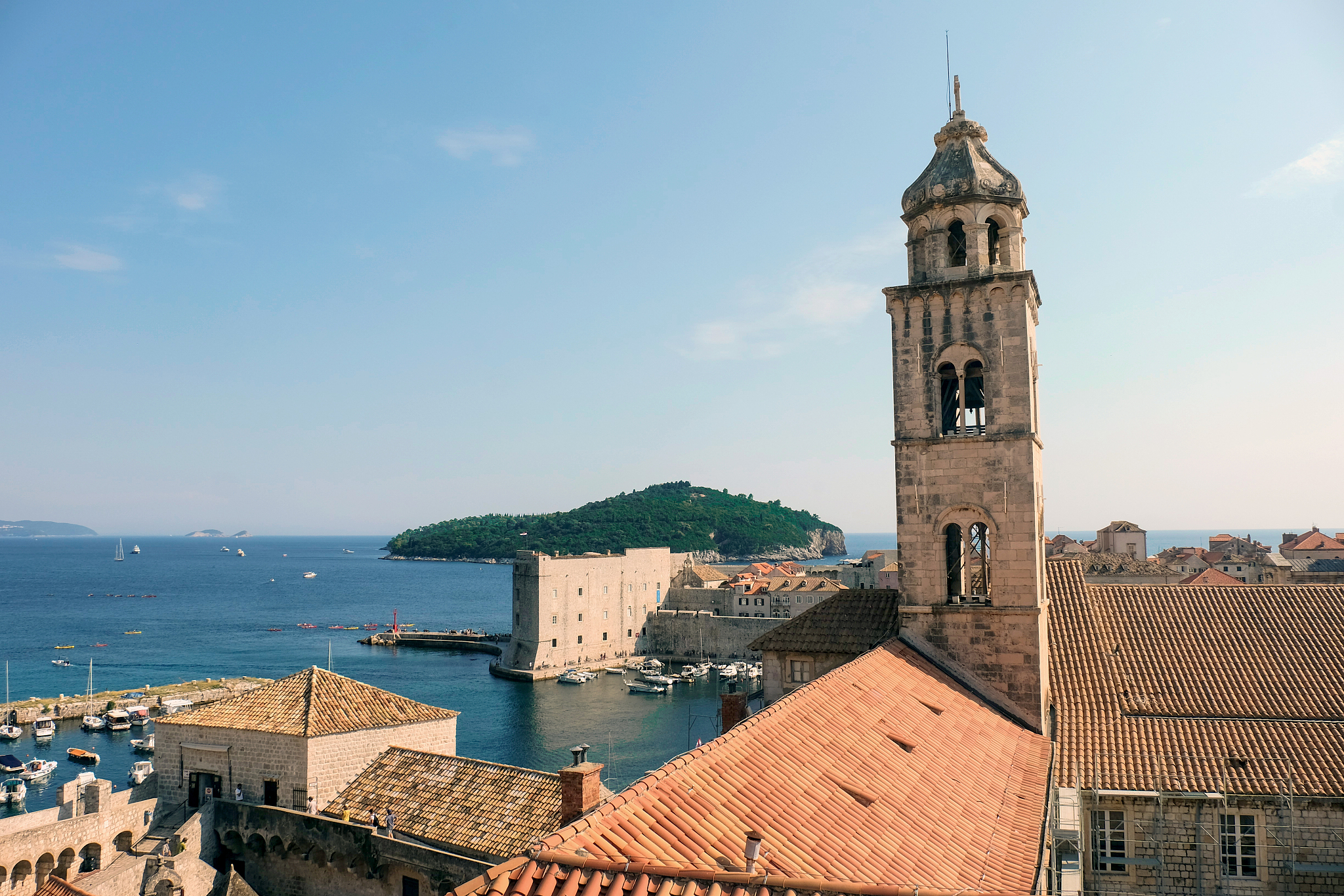 dubrovnik old town. the walls of dubrovnik. unesco world heritag