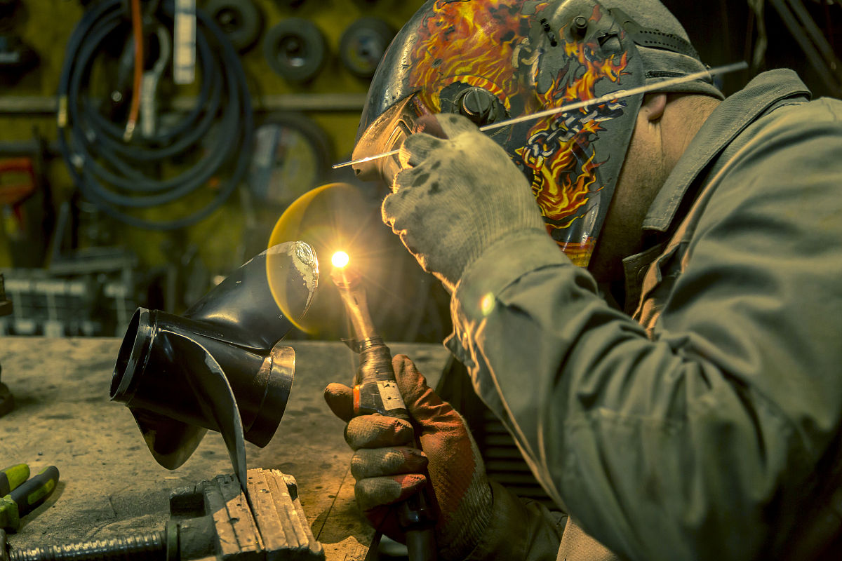 郑州市技师学院力科分院的高级焊工初中三年好不好