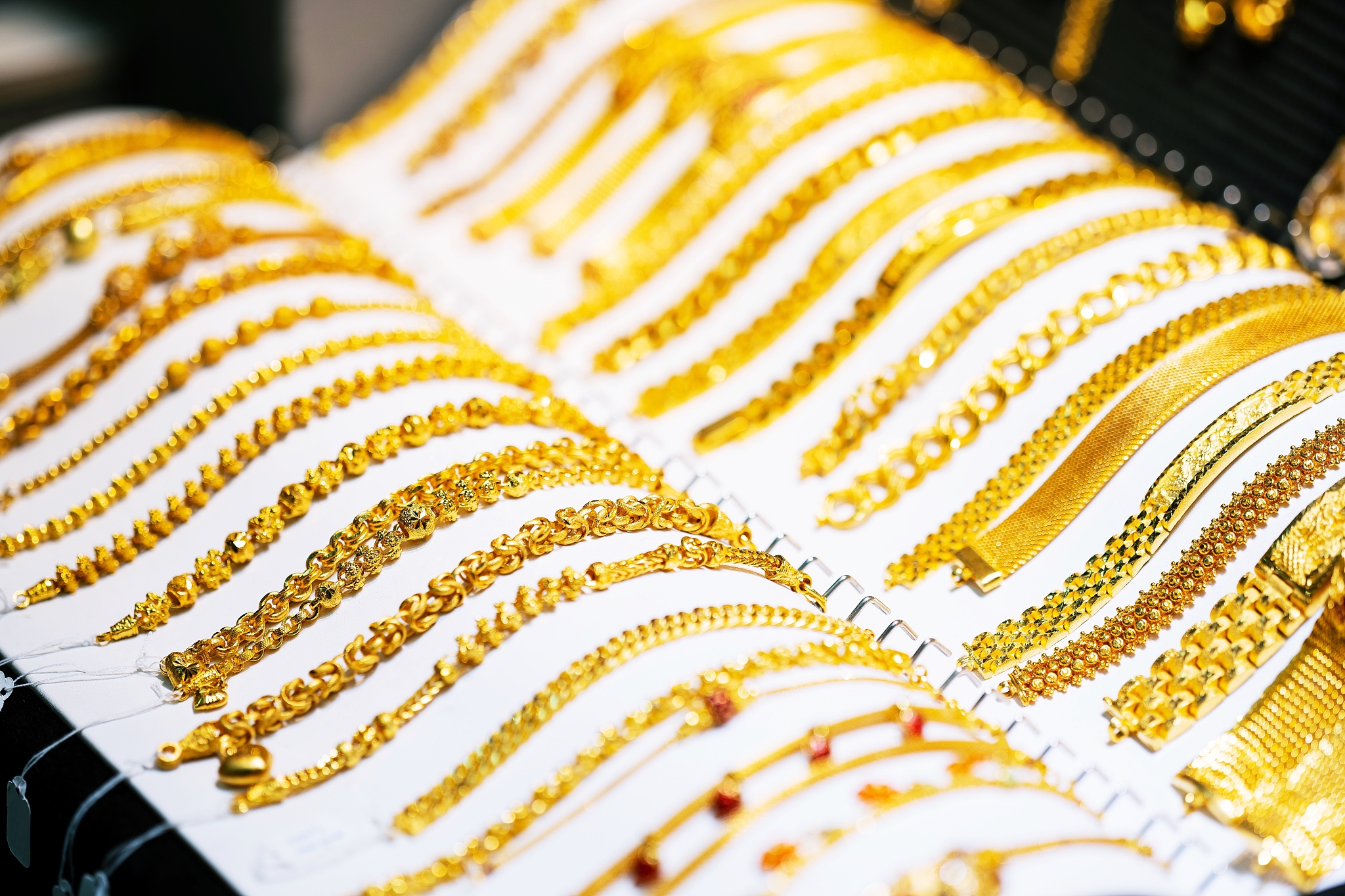 beautiful luxury gold accessories detailed handcraft, vintage fa