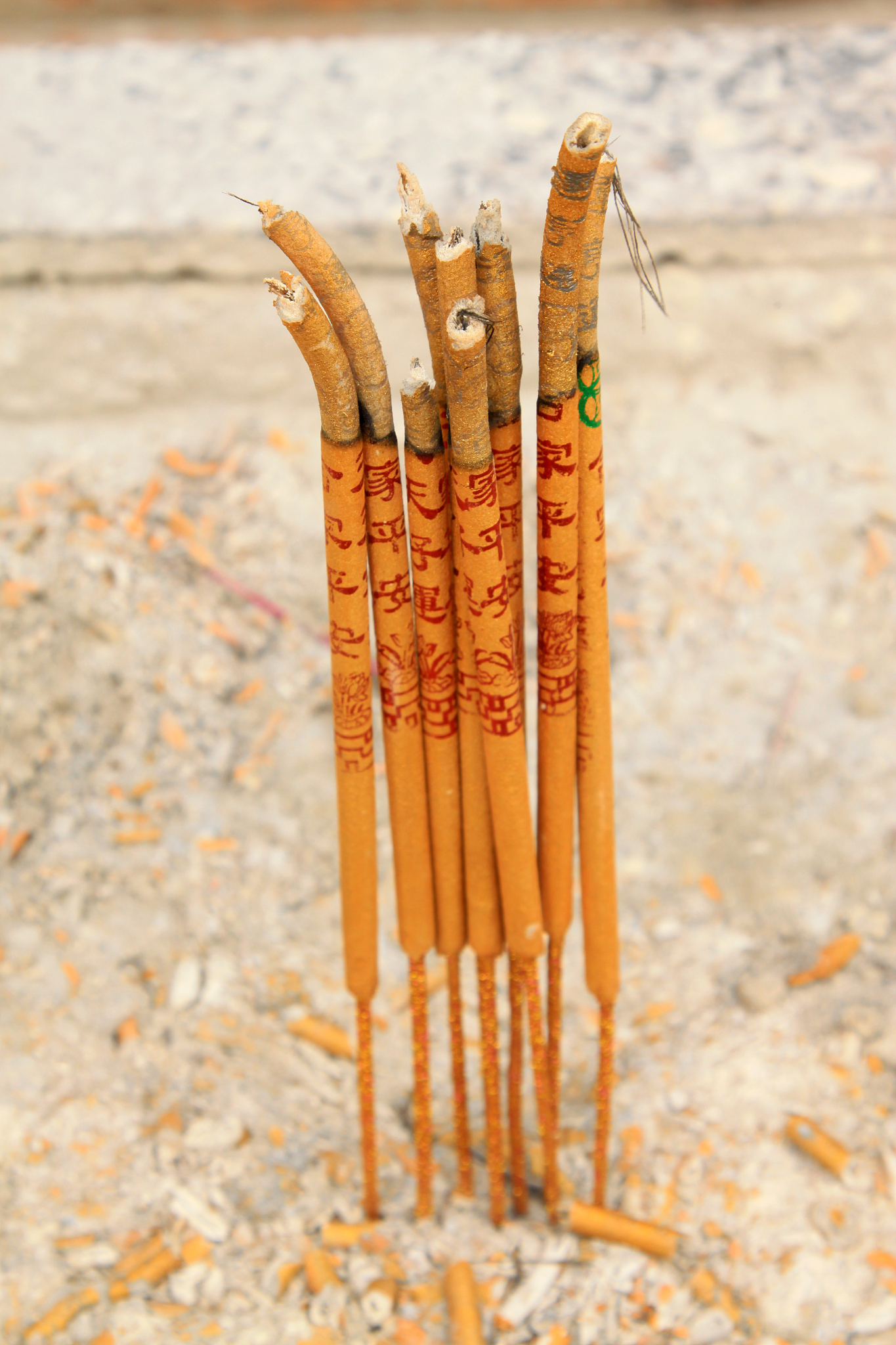 20个以檀香为灵感的产品品牌名称，寓意深刻，不含“檀香”二字