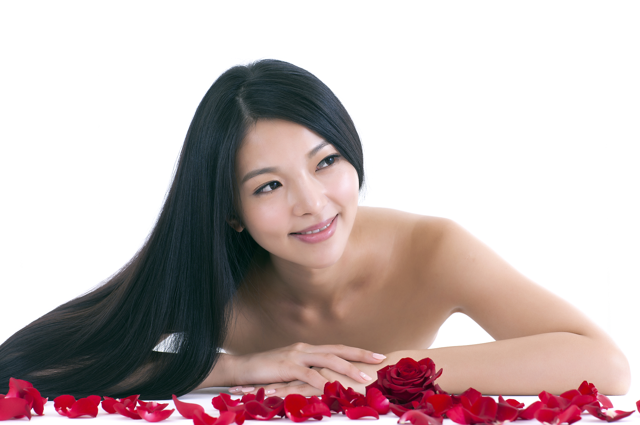 唐山美发学校推荐：如何选择正规的美发学校？