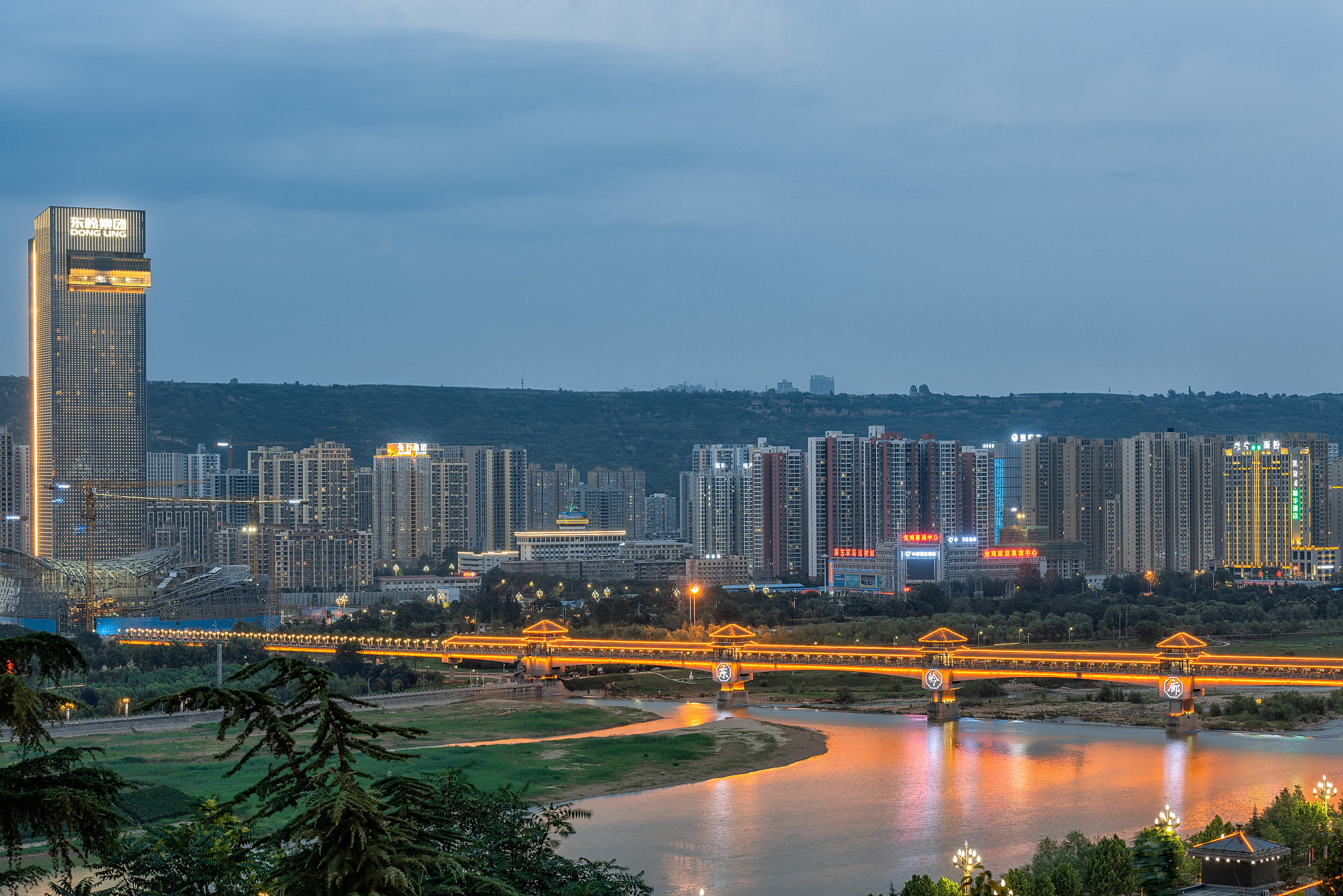宝鸡市 渭河夜景